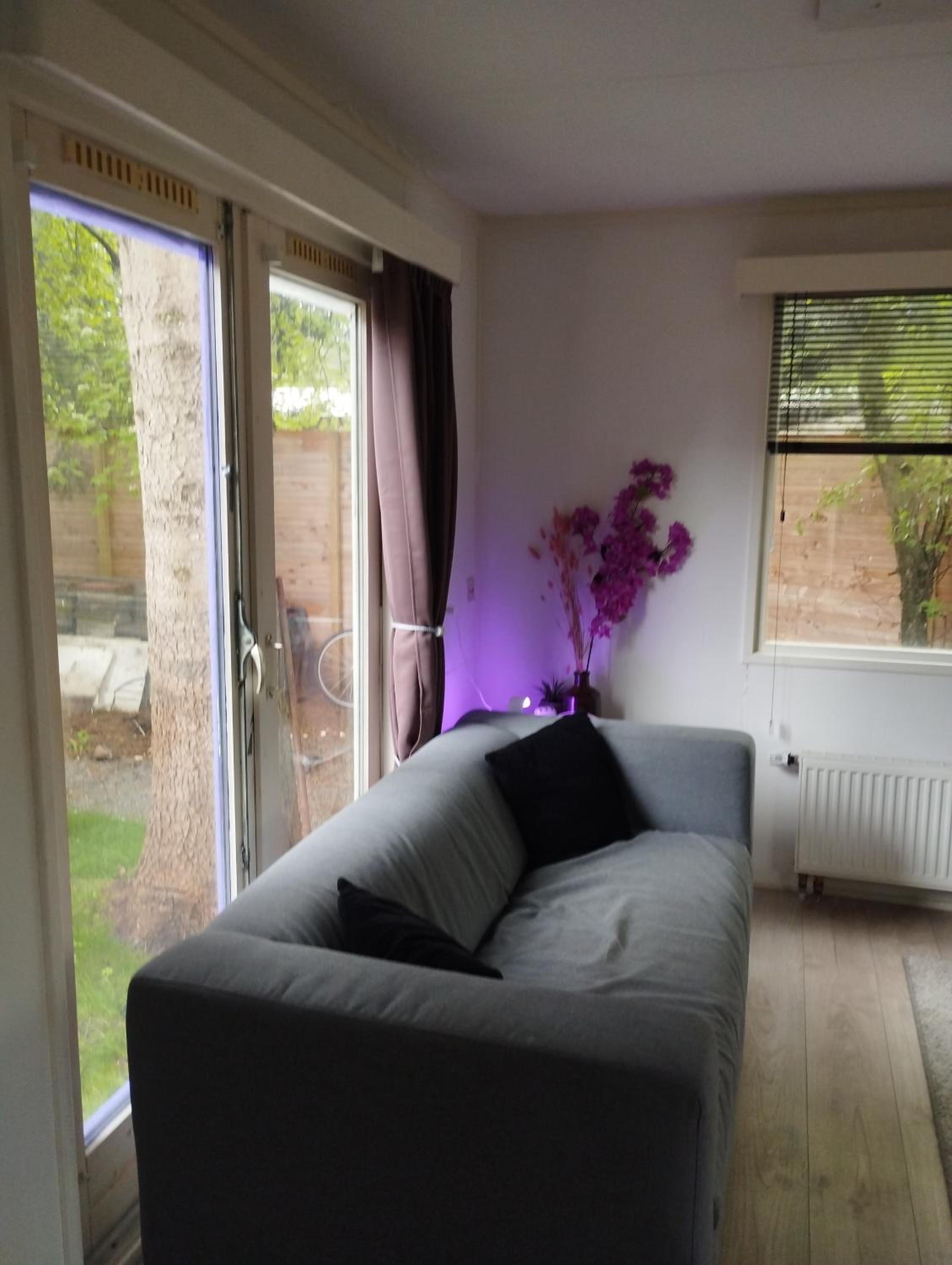 Chalet met veel privacy in bosrijke omgeving view 4