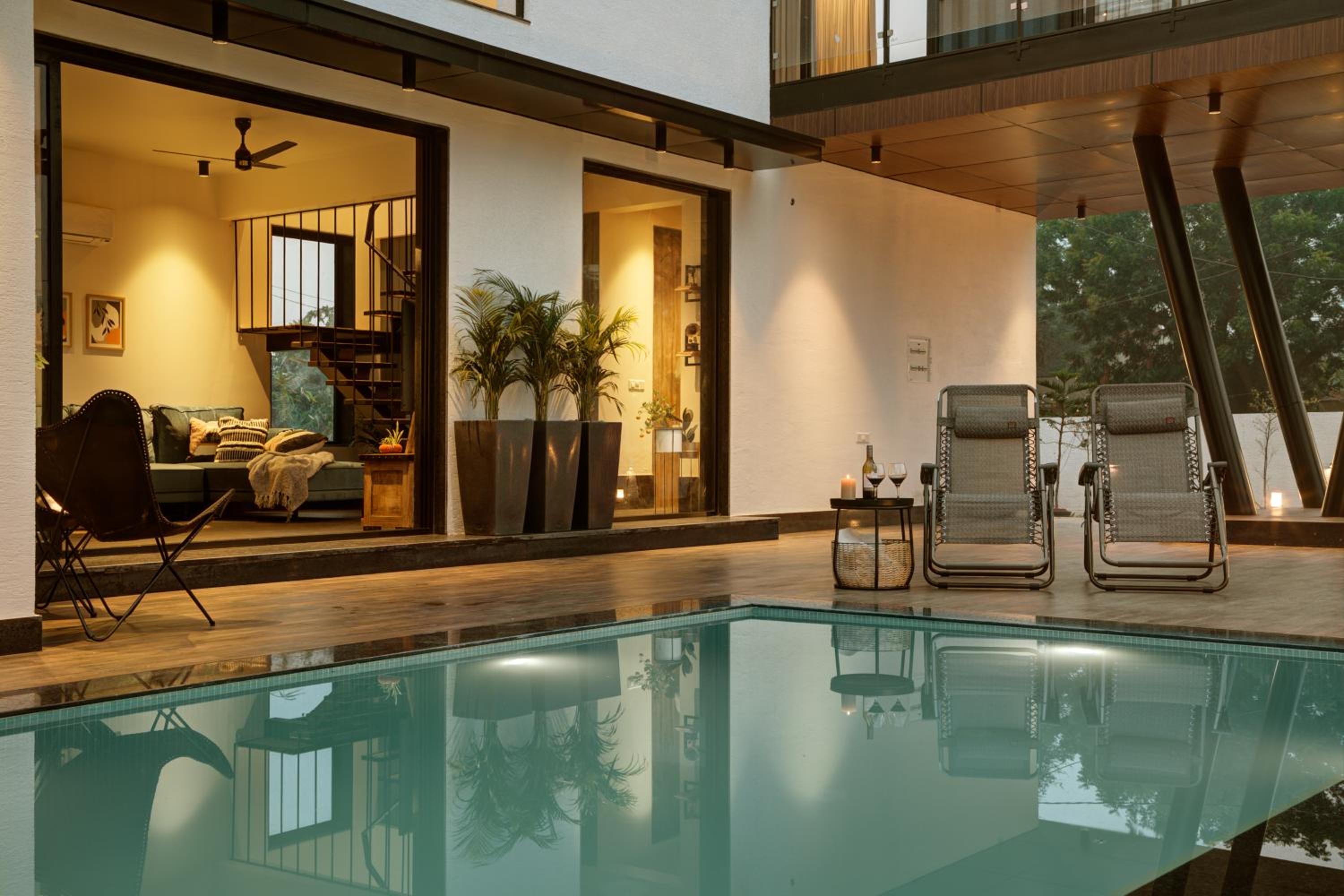 The Hanging Villa - A Luxury Pool Villa in Jaipur view 2