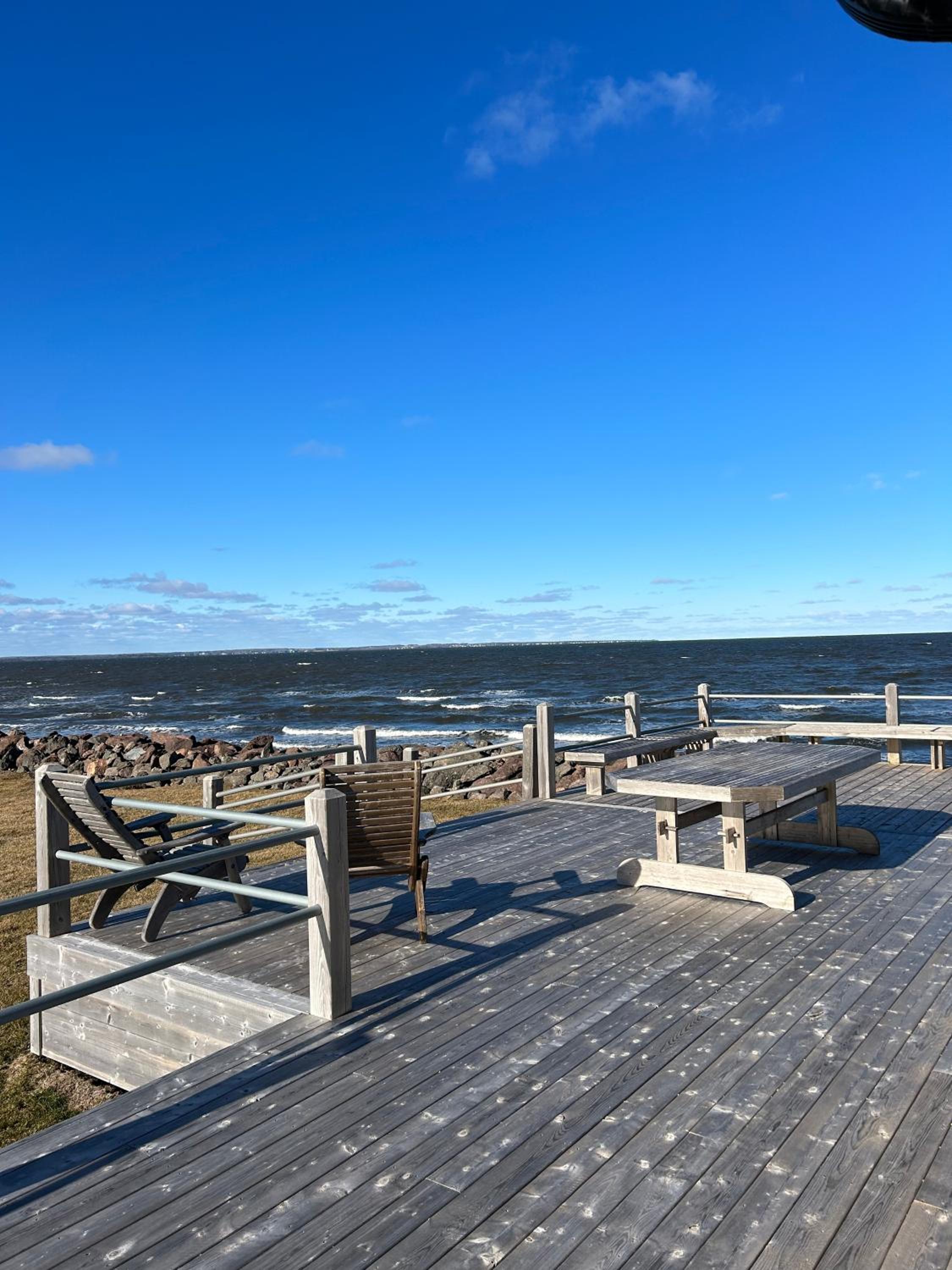 Ptit - 3 bedroom 2 bath Waterfront Oasis