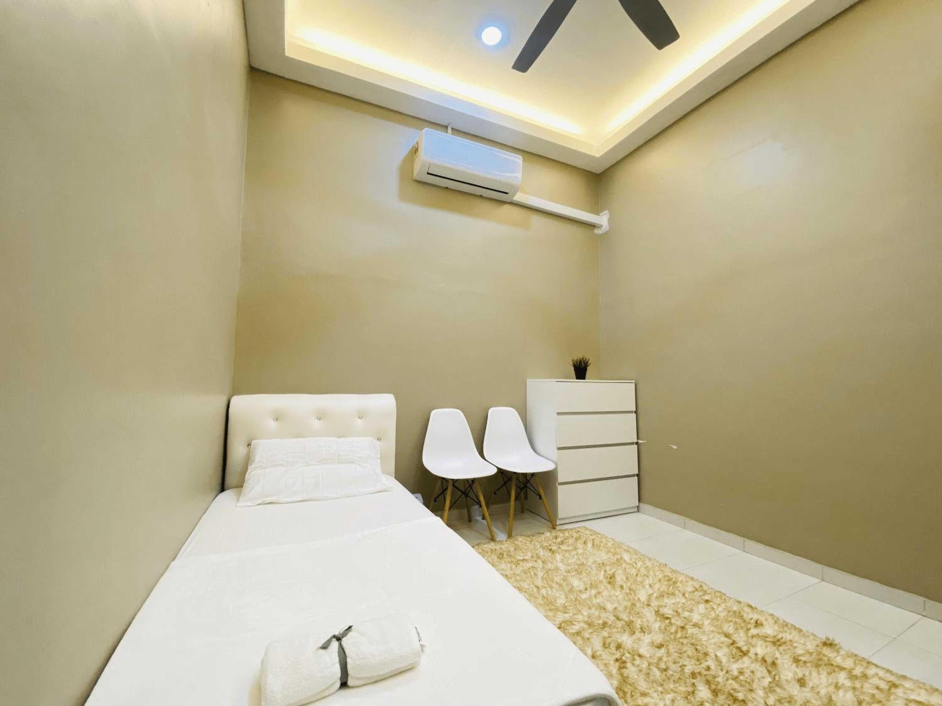 Alyn Home Melaka Netflix, photo 26