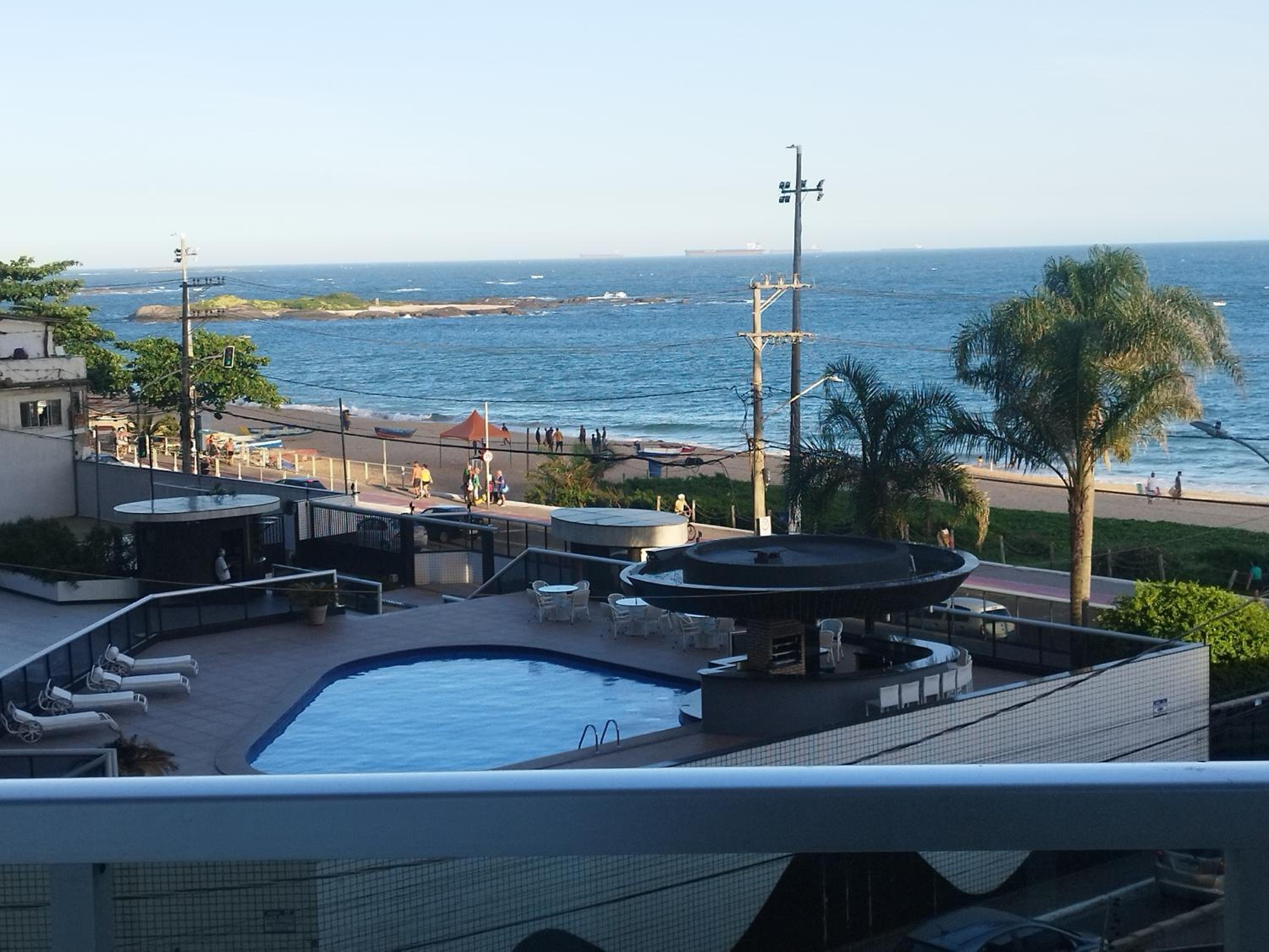APTO 2QTOS SUIT FRENTE MAR DE ITAPOÃ VILA VELHA ES BRASIL
