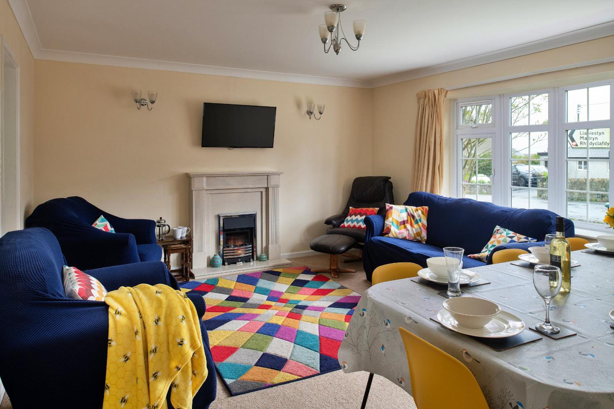 Finest Retreats - Glyndwr view 2