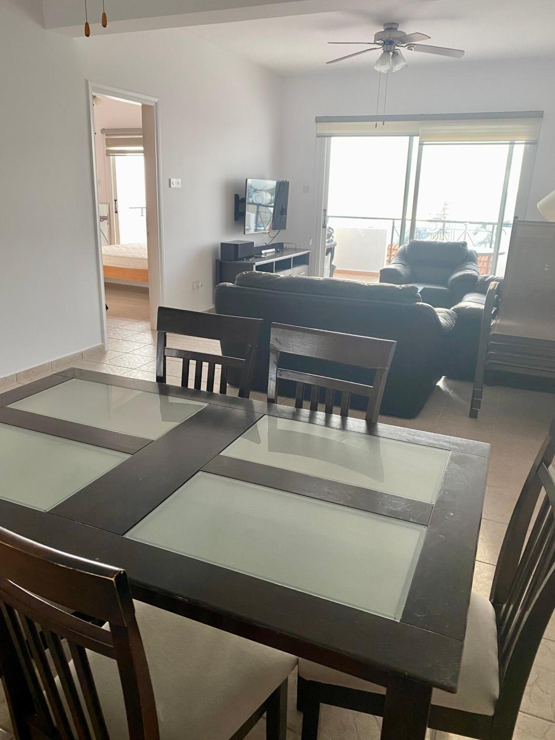 THREE BEDROOMS APT AT MESA CHORIO