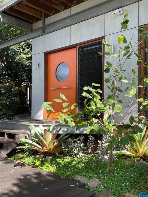Tranquil 2 bedroom Garden Apart