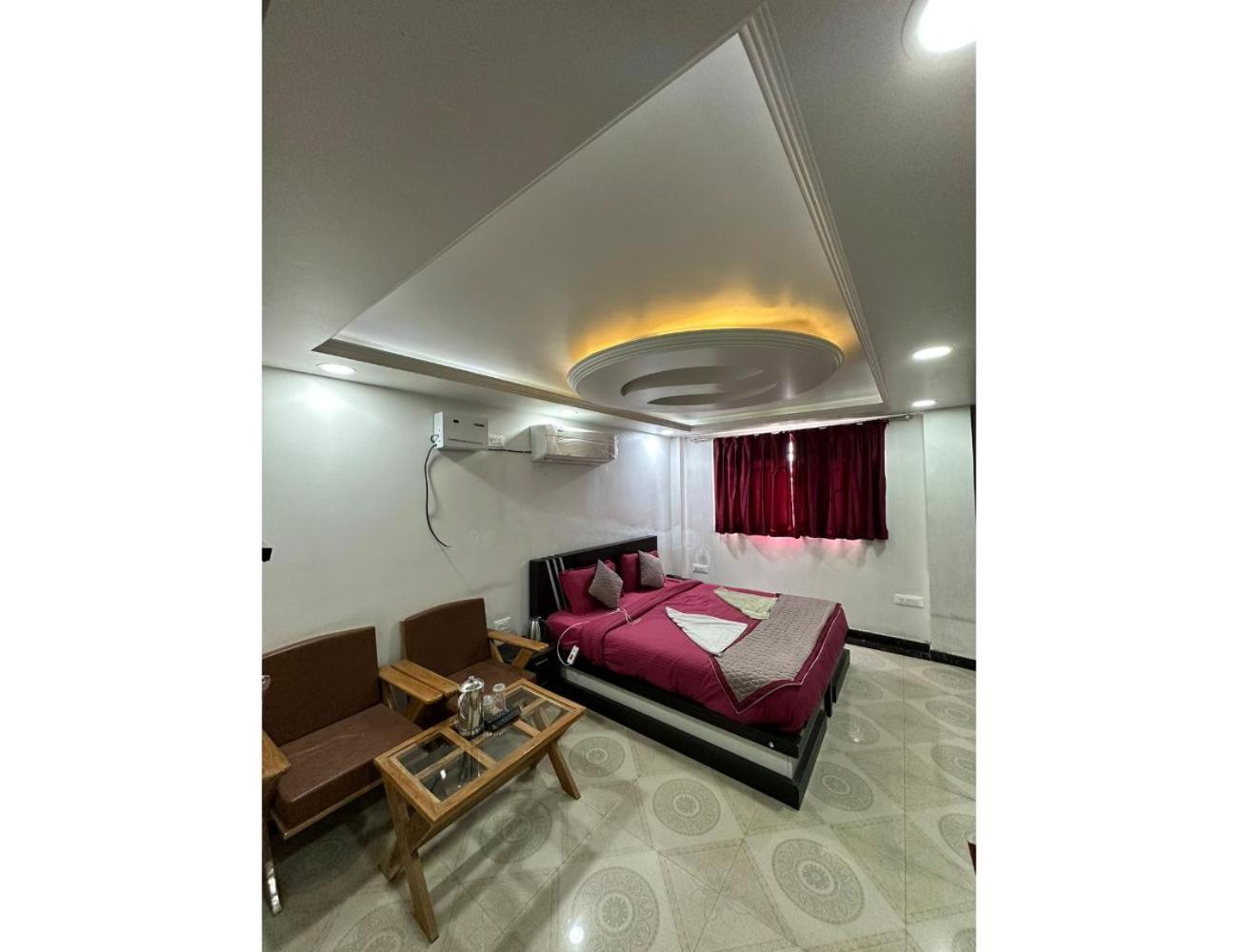 BUDSHAH RESIDENCY, Srinagar