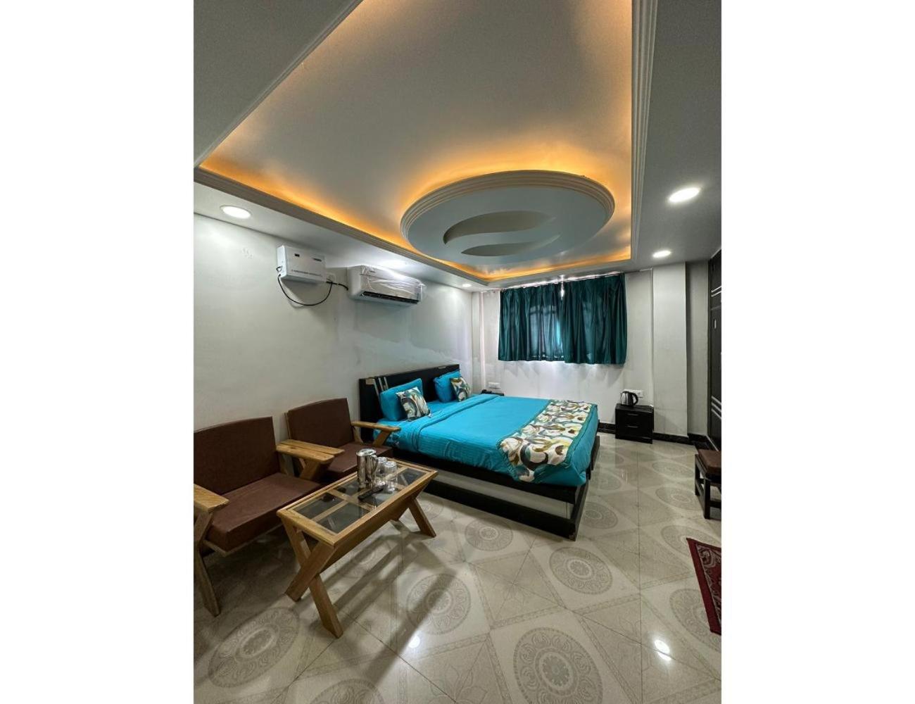 BUDSHAH RESIDENCY, Srinagar