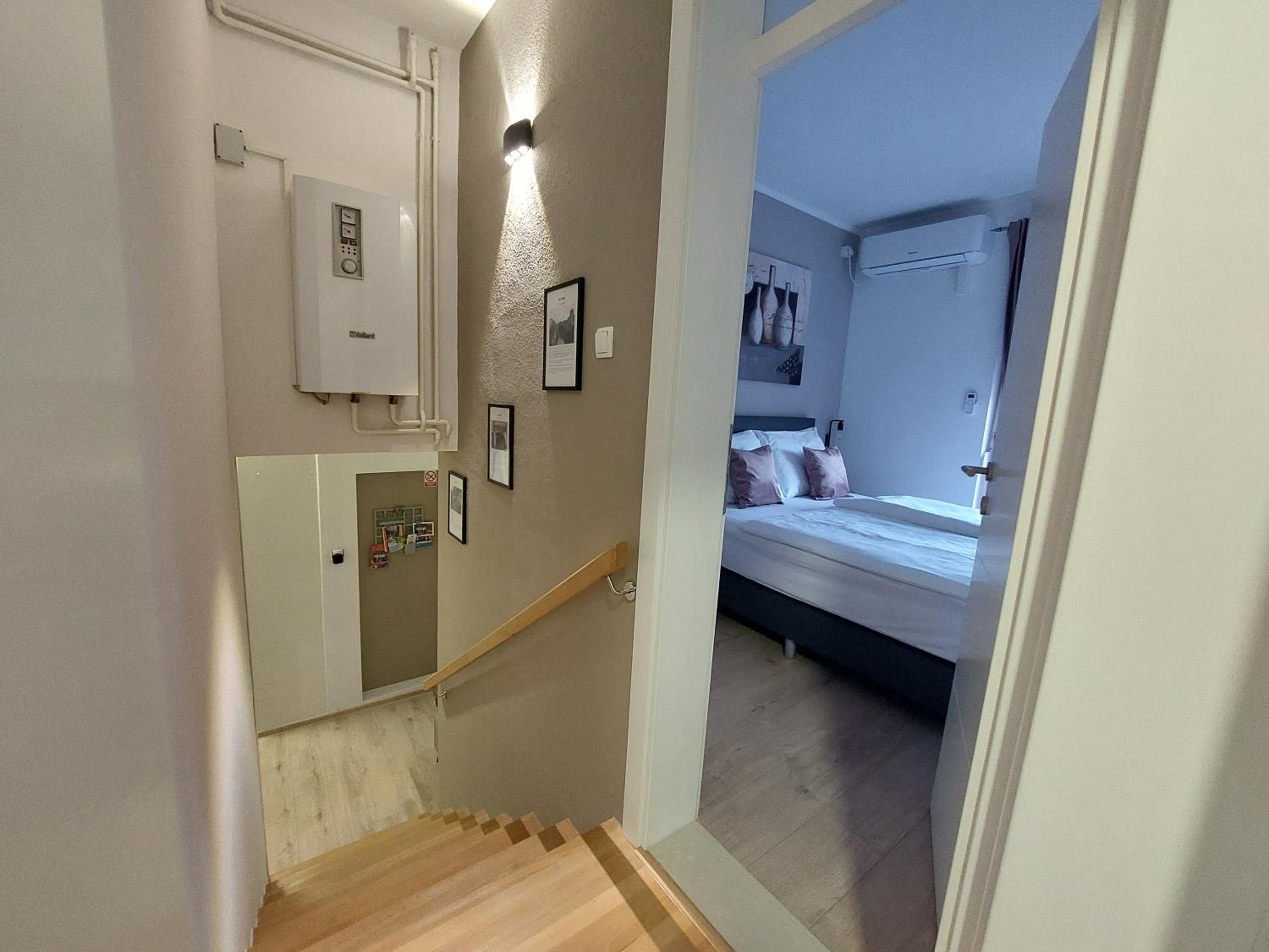Apartment Fery