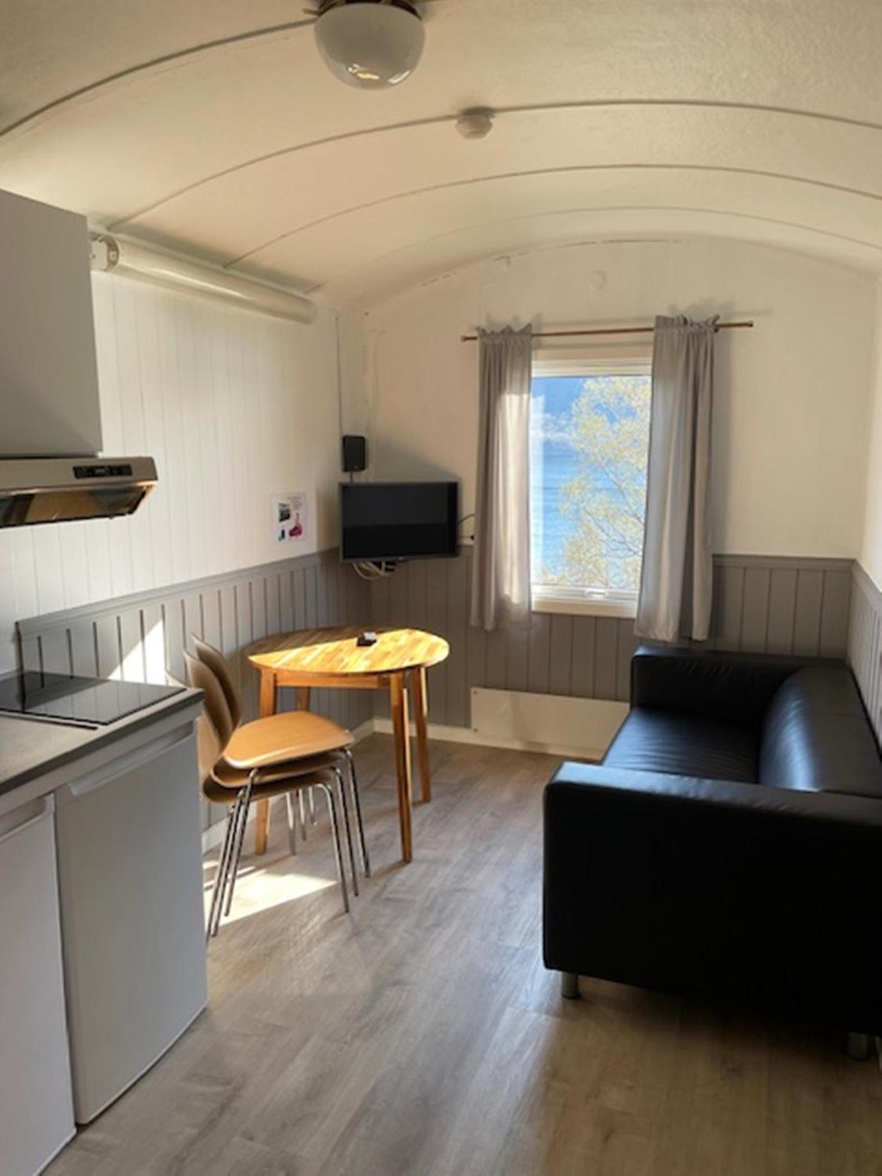 Langenuen Motel & Camping