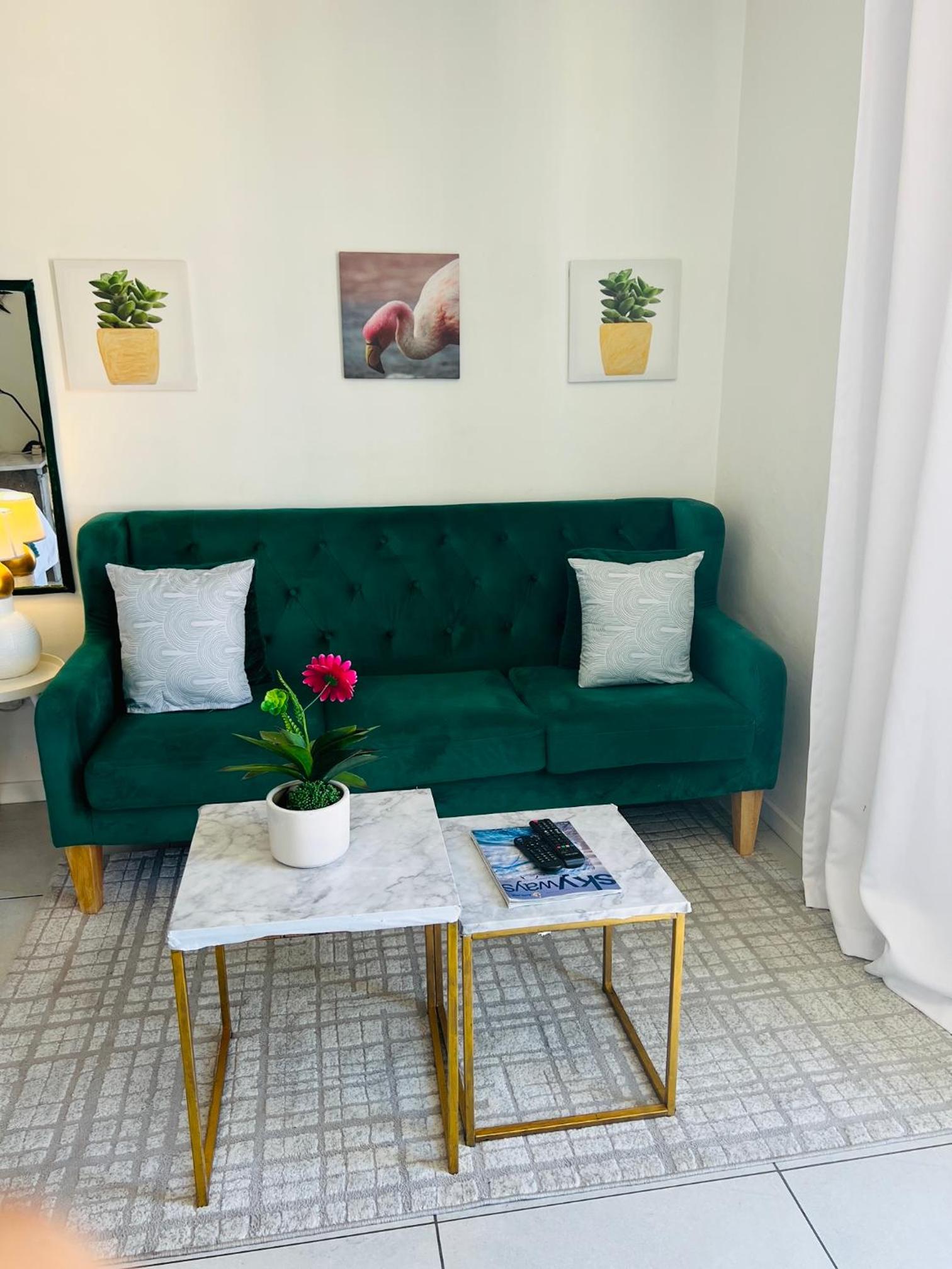 C-junction studio apartment