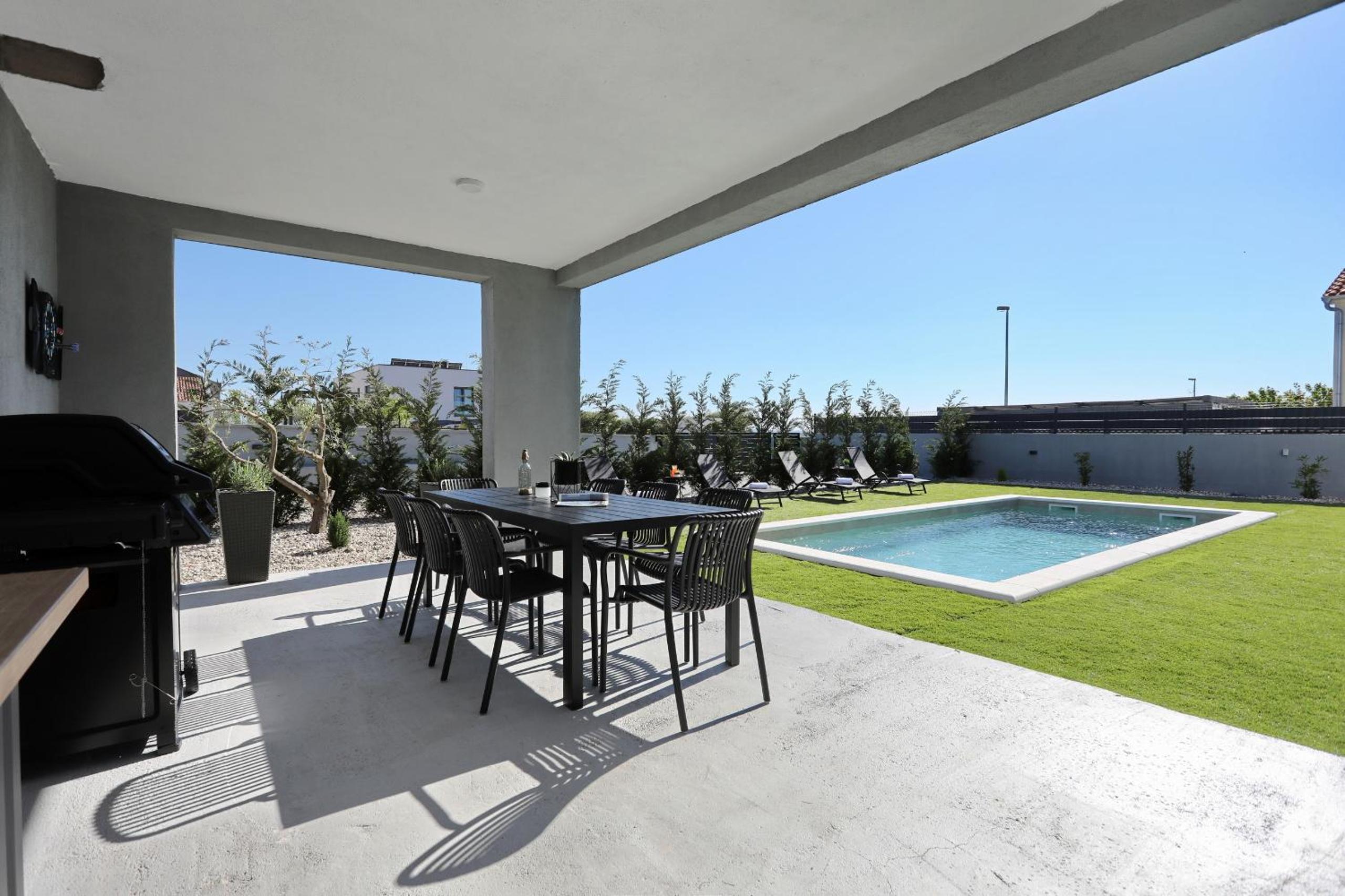 Villa Cvit Mediterana with heated pool