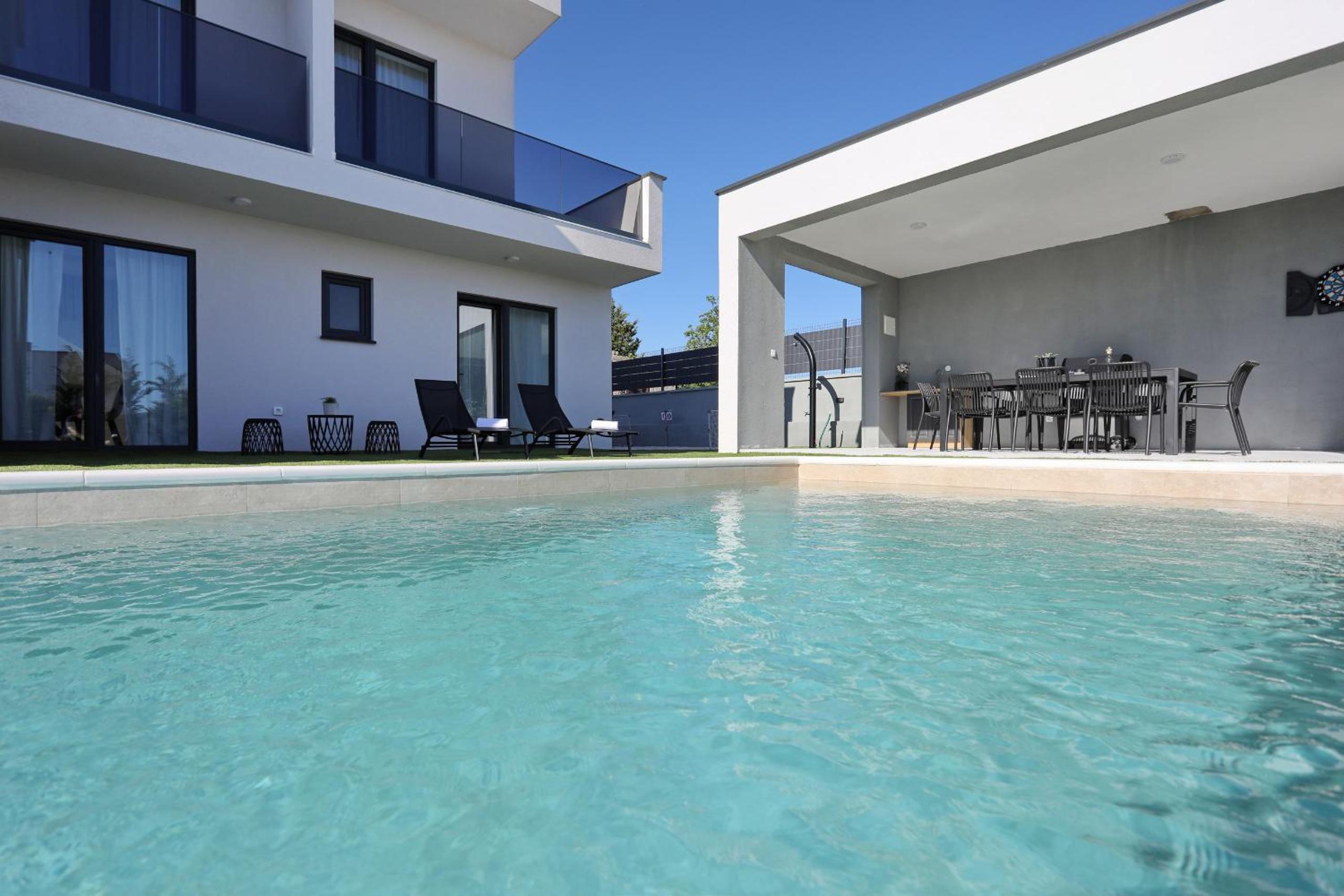 Villa Cvit Mediterana with heated pool