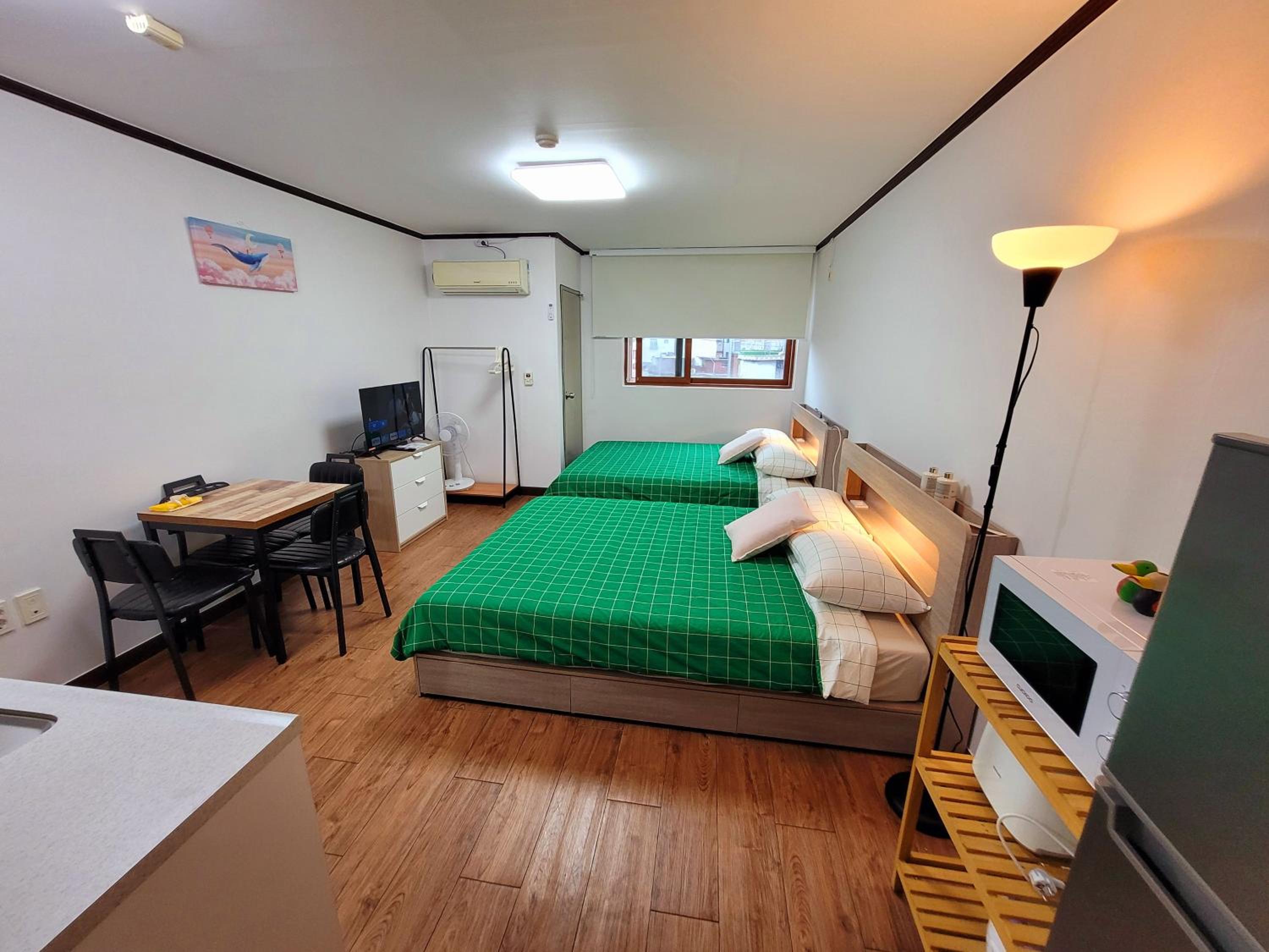 hotel room