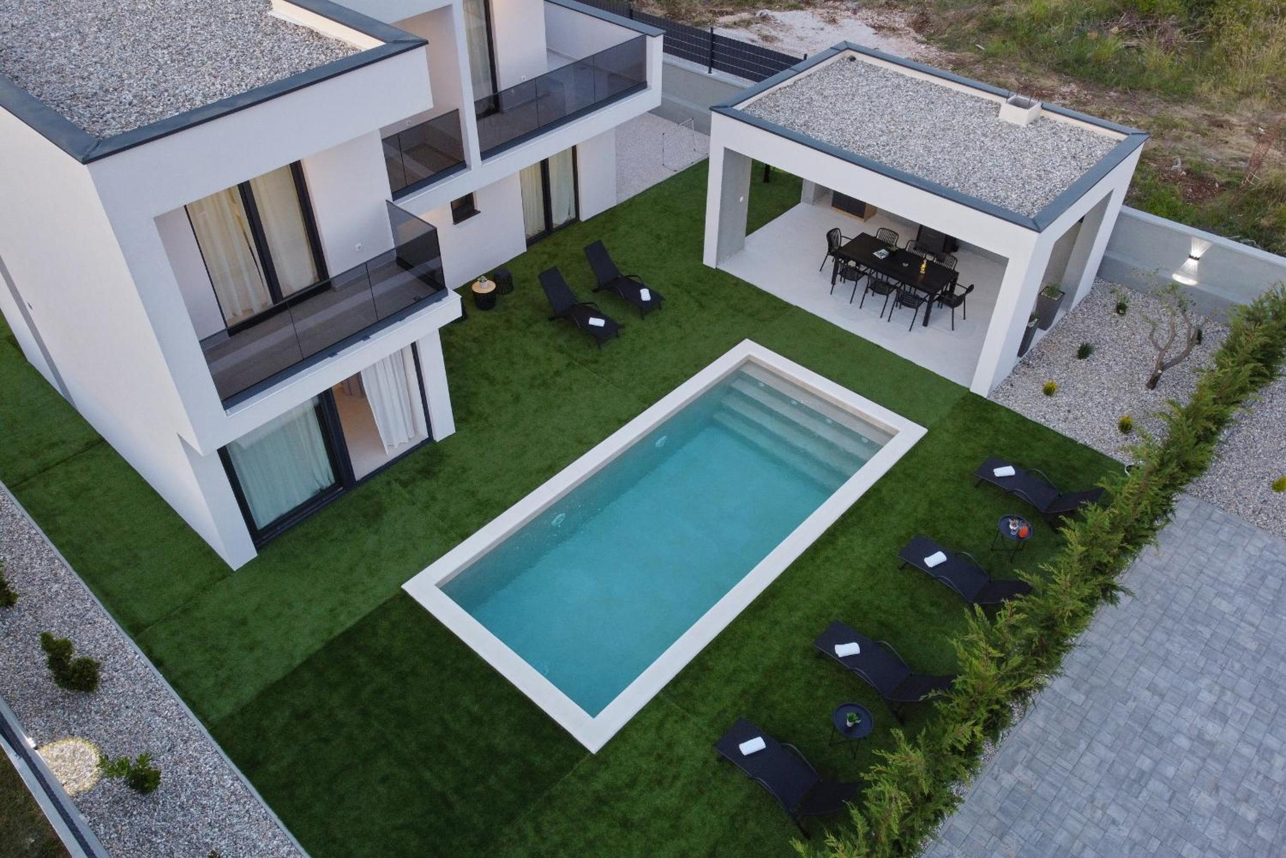 Villa Cvit Mediterana with heated pool