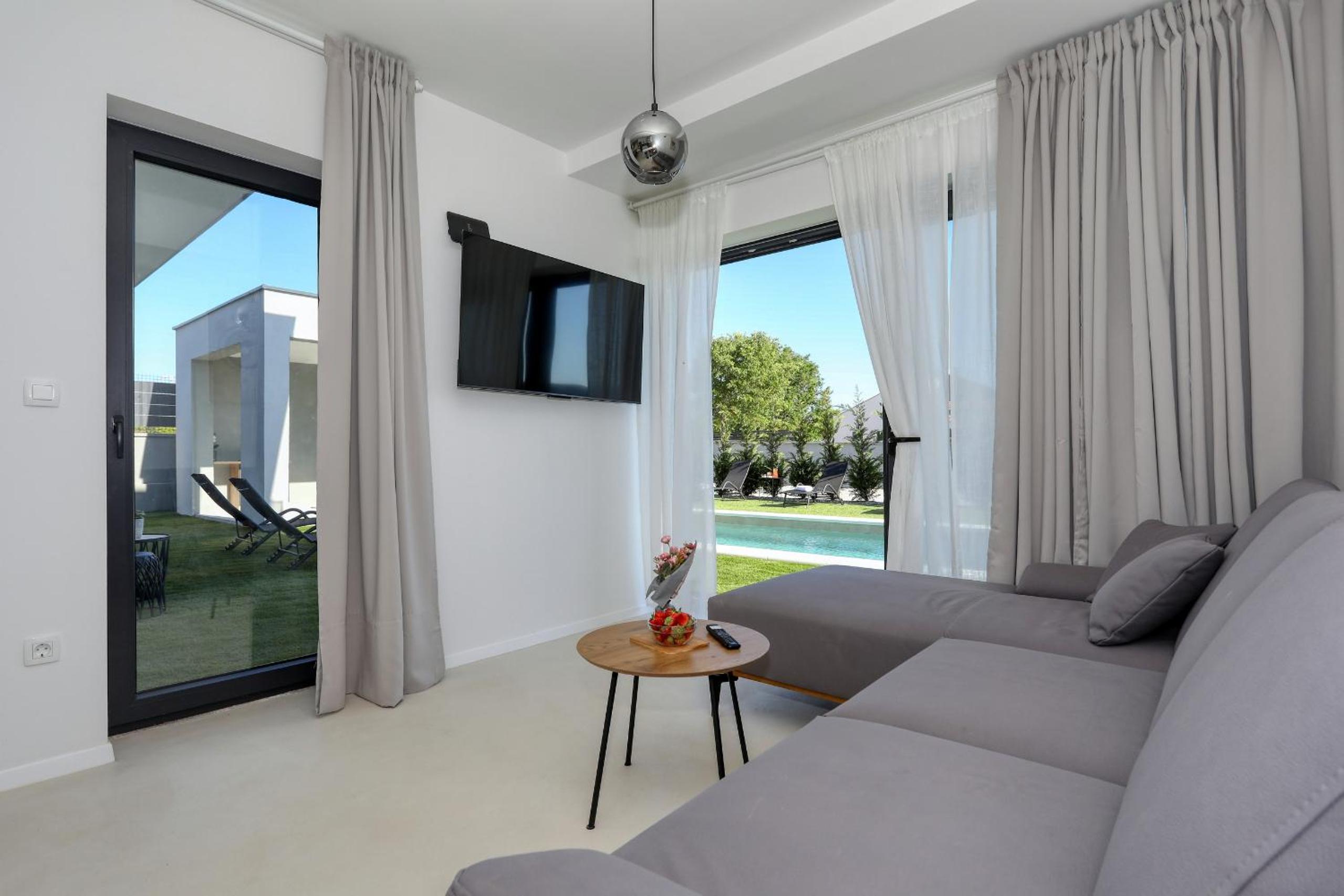 Villa Cvit Mediterana with heated pool
