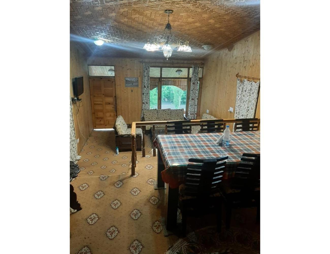 Roshan Resorts, Phalgham