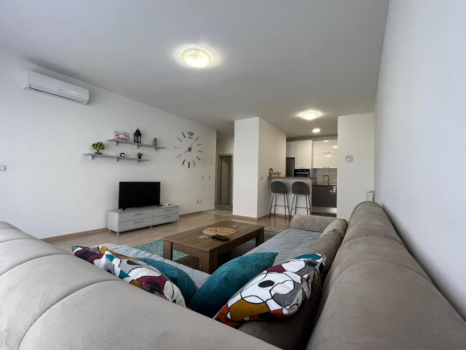 Apartment Urban by Heez