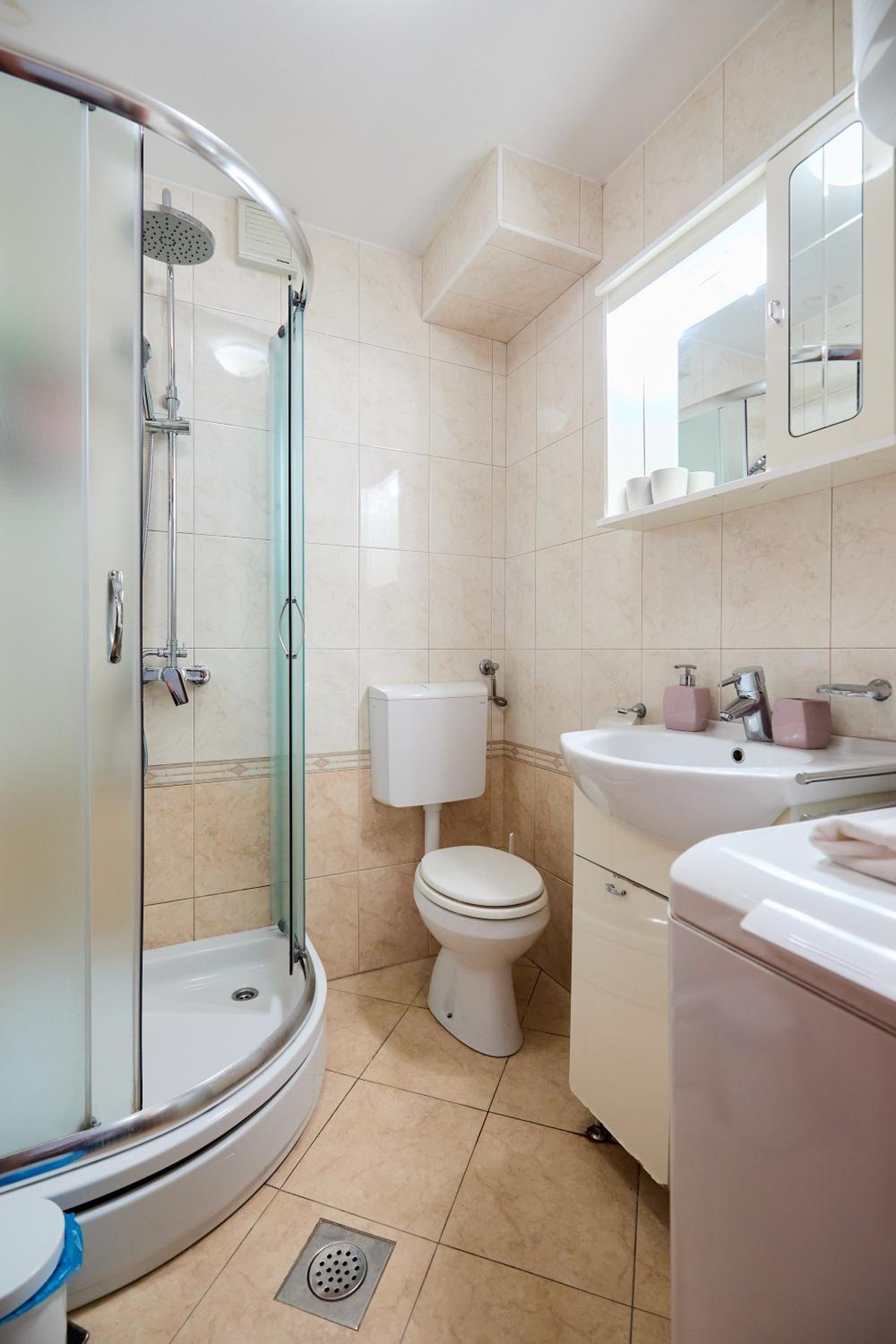 Apartment Promenada- 4pax with Parking