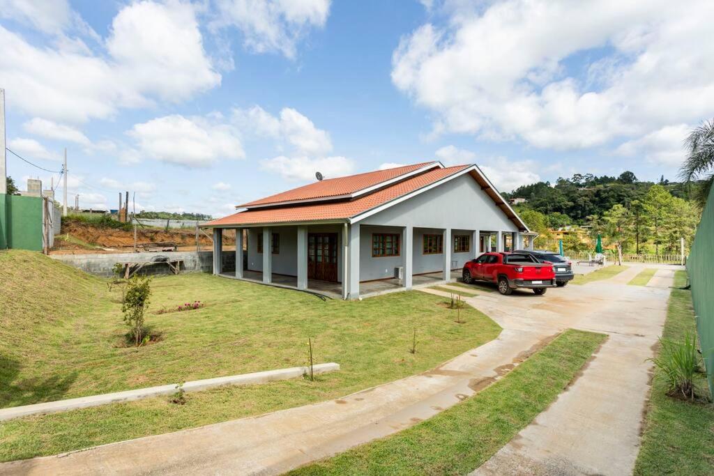 Chácara em Atibaia para até 20 pessoas