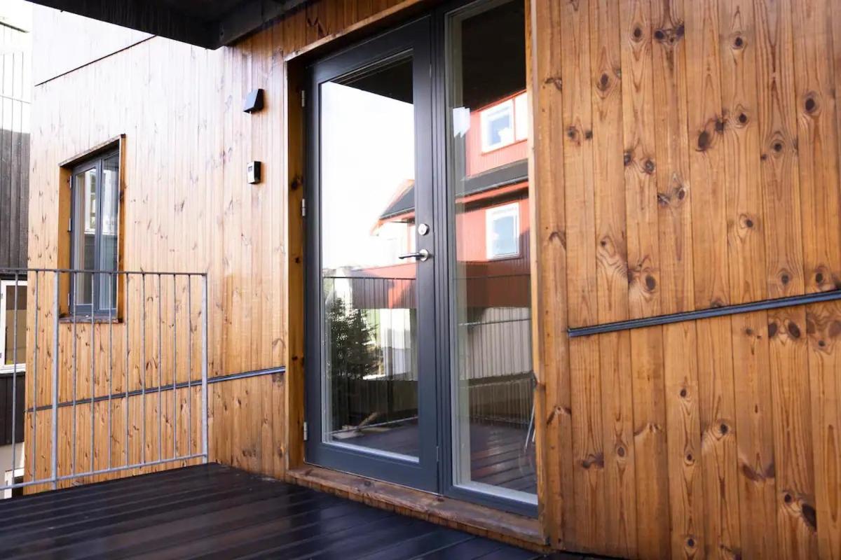CONRADSBREKKA Luxury Apartment in Central Tórshavn