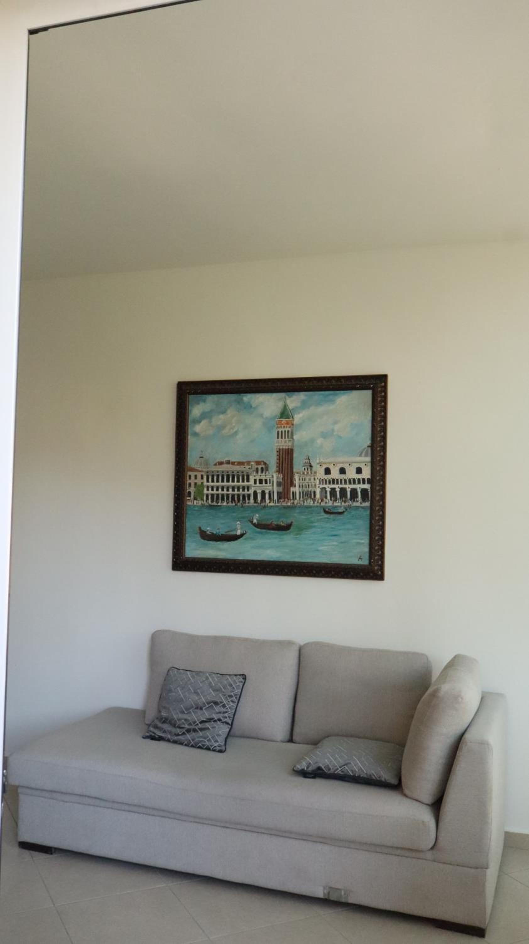 Ina Home lungo mare Vlorë-Vlora