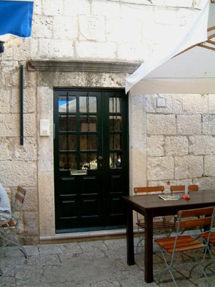 Design Studio - Old Town