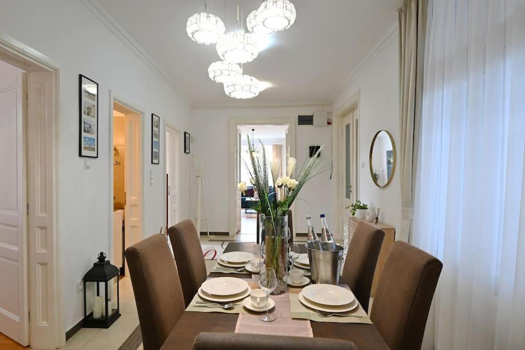 Luxury Urban Oasis City Center