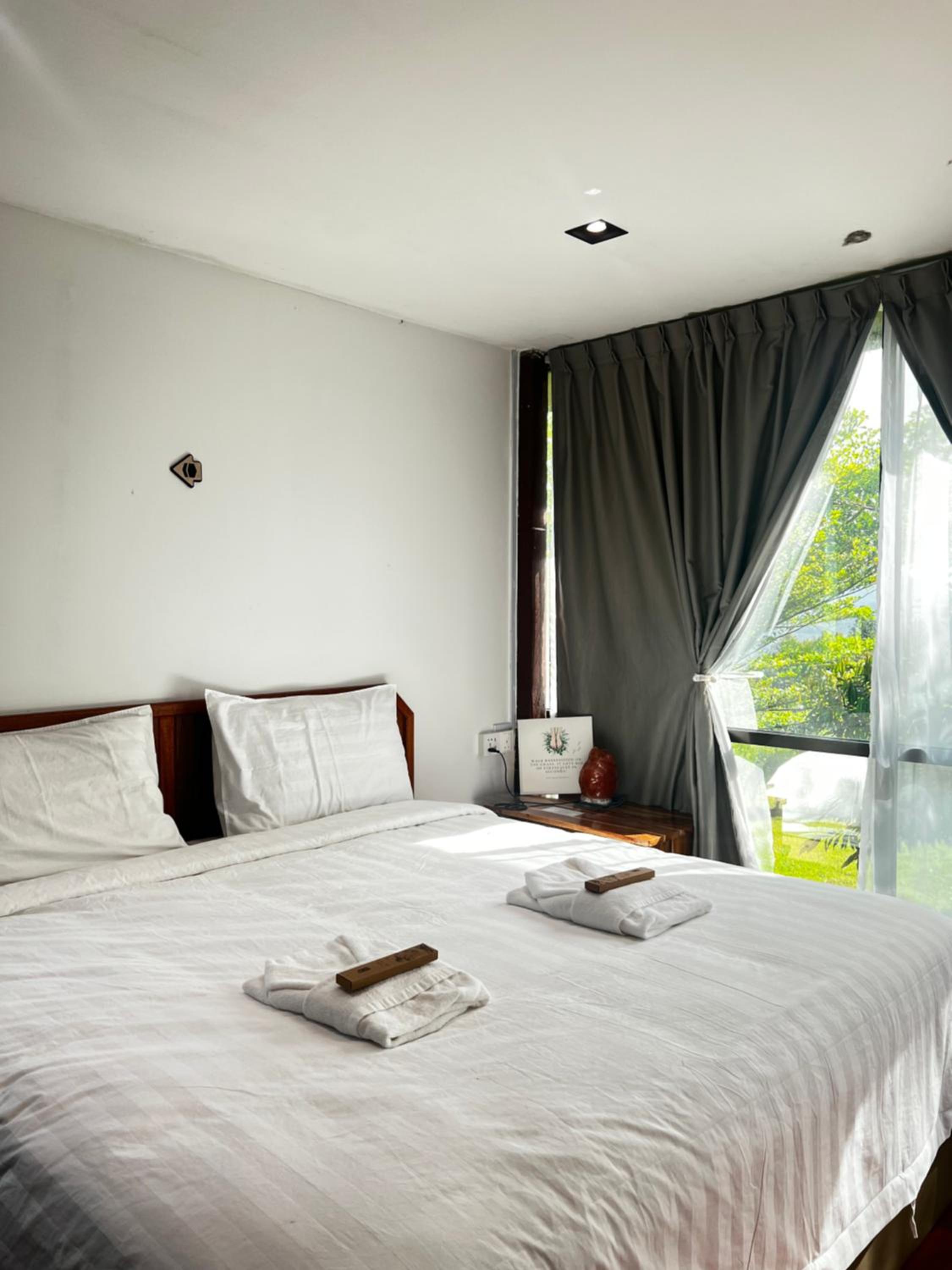 Sunset Lodge 日落小屋 - Simply Minimalistic Rooms with Garden Views at Eco Valley Retreat Balung 豐之谷 photo 7