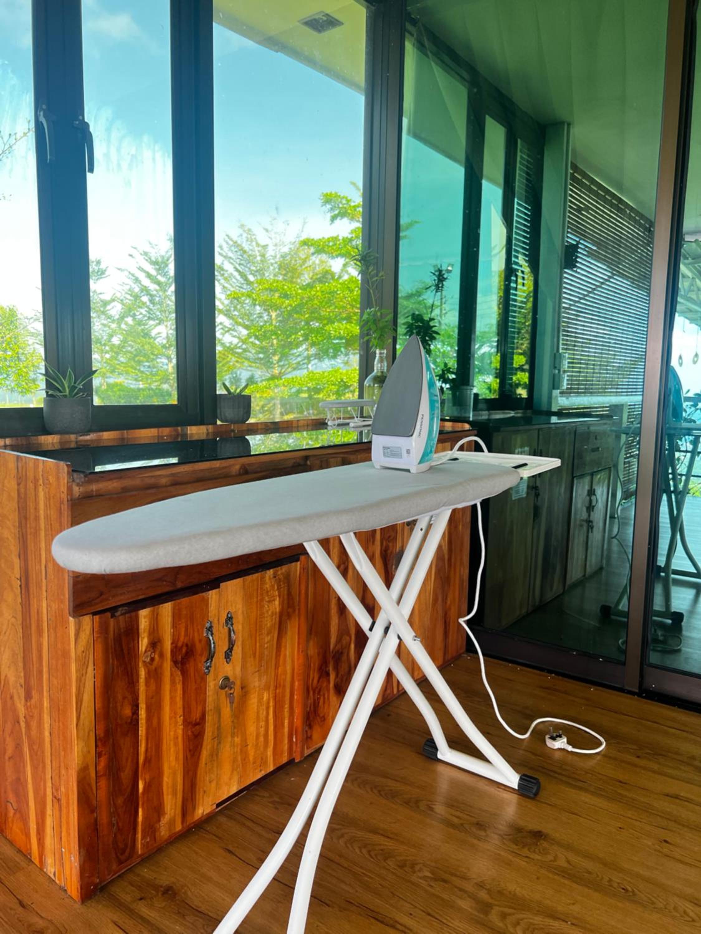 Sunset Lodge 日落小屋 - Simply Minimalistic Rooms with Garden Views at Eco Valley Retreat Balung 豐之谷 view 5