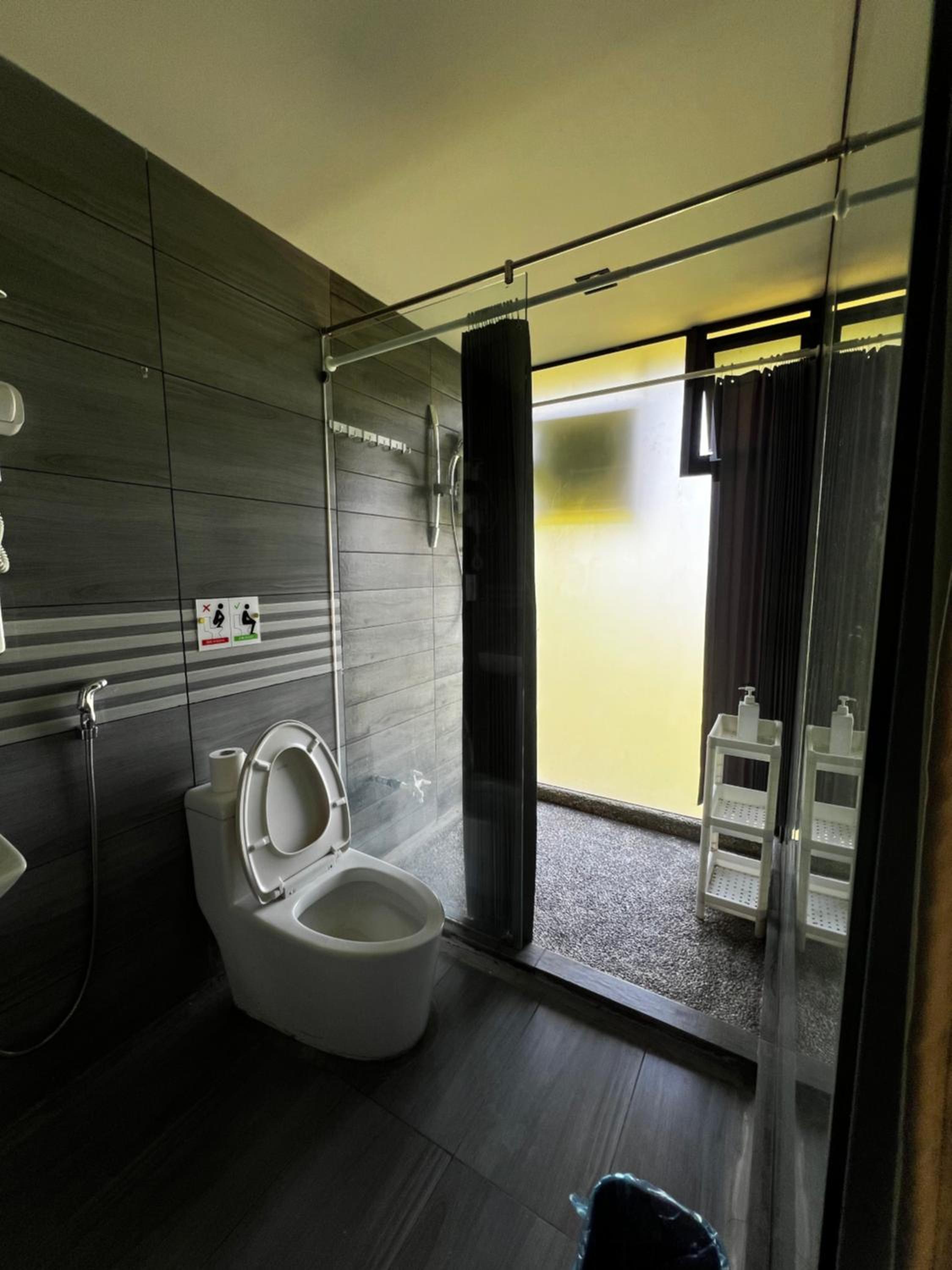Sunset Lodge 日落小屋 - Simply Minimalistic Rooms with Garden Views at Eco Valley Retreat Balung 豐之谷 photo 8