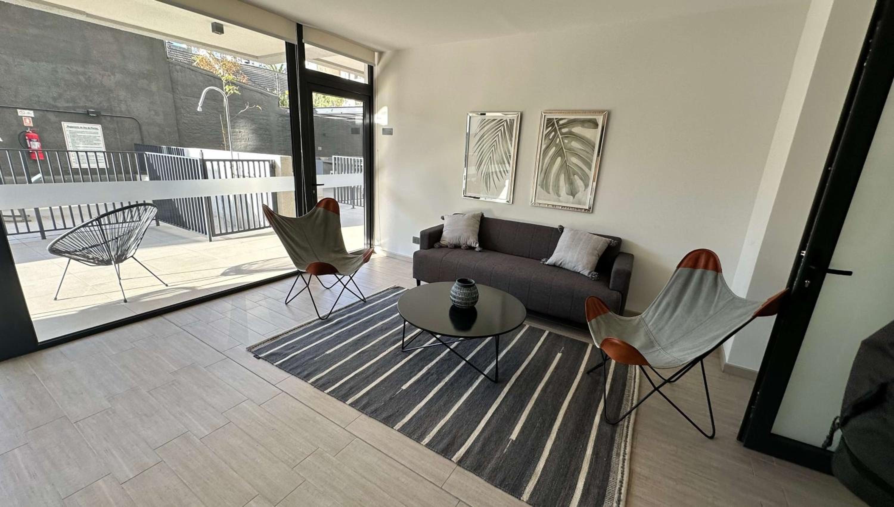 BUHO Studio Duble Almeyda Laundry Gym Pool