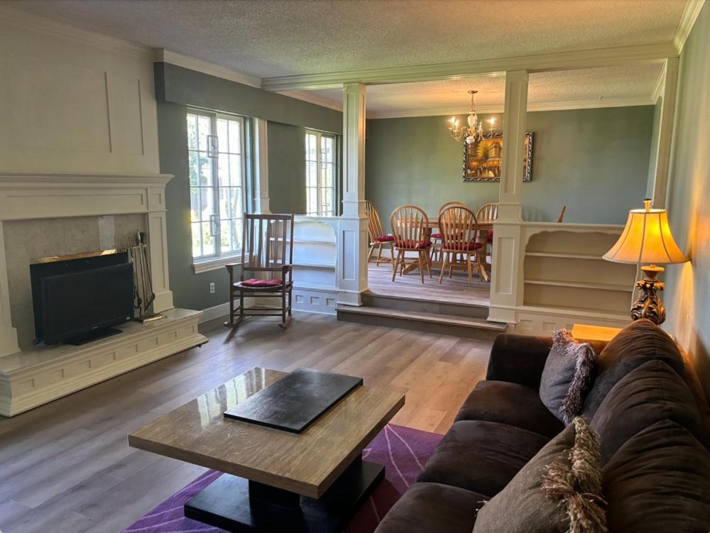Cozy Retreat on Sandpiper Court - Room H with share bathroom