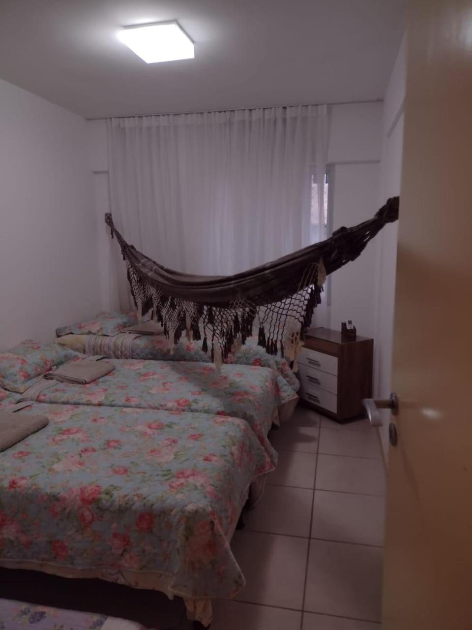 ACONCHEGANTE APARTAMENTO BEIRA MAR