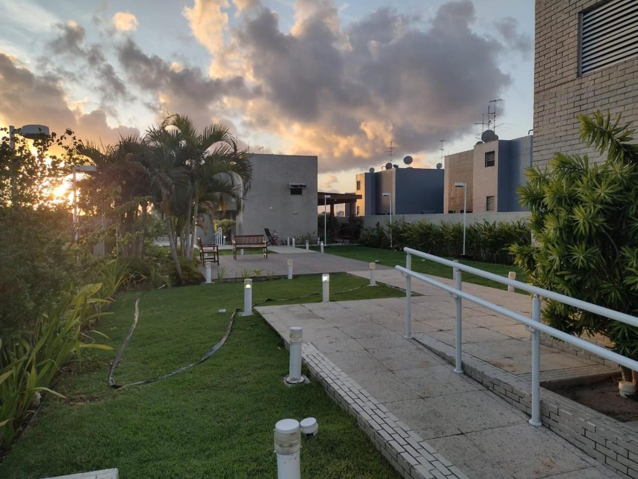 ACONCHEGANTE APARTAMENTO BEIRA MAR