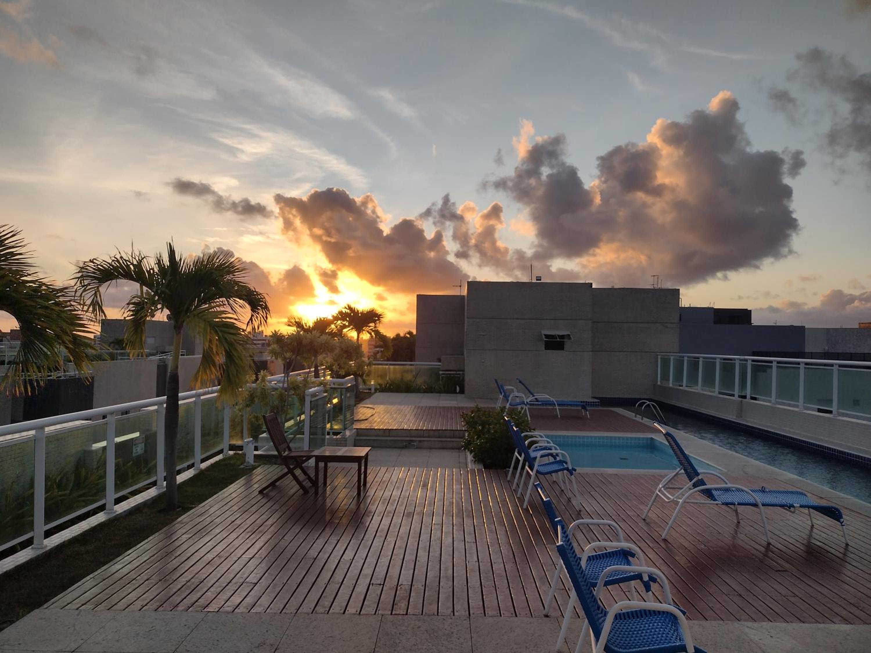 ACONCHEGANTE APARTAMENTO BEIRA MAR