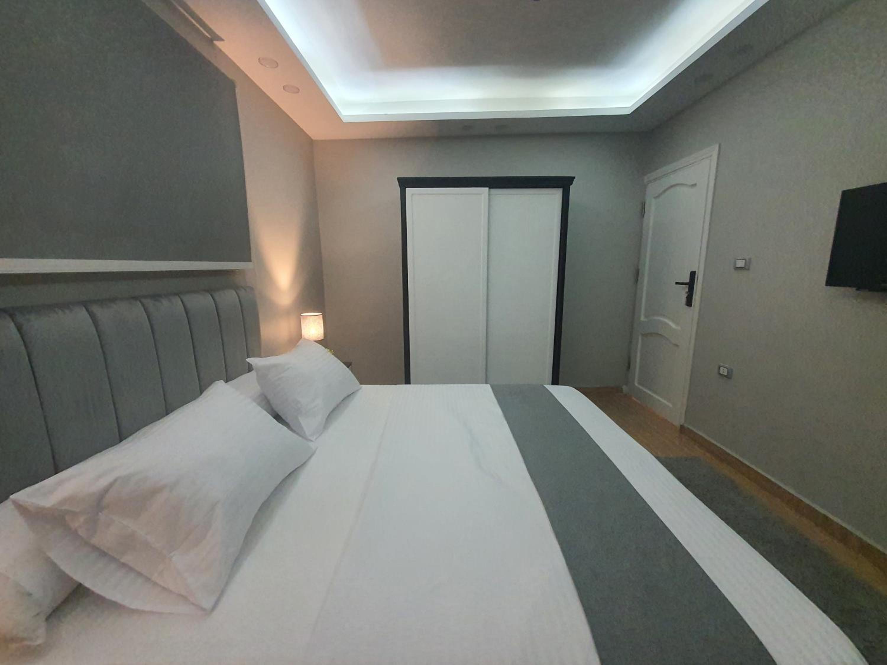 Youvala serviced Apartment 30th (Harm)