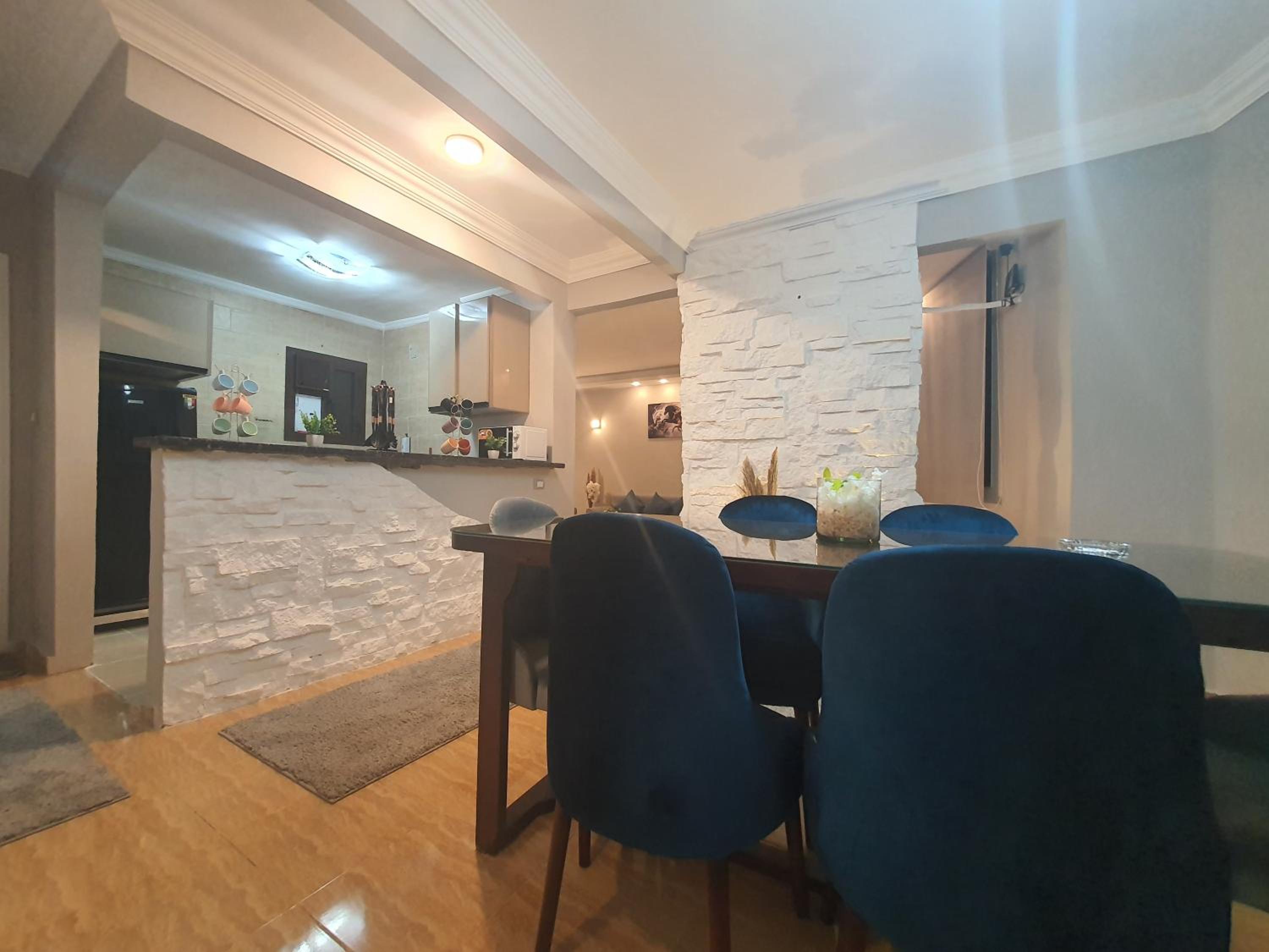 Youvala serviced Apartment 30th (Harm)