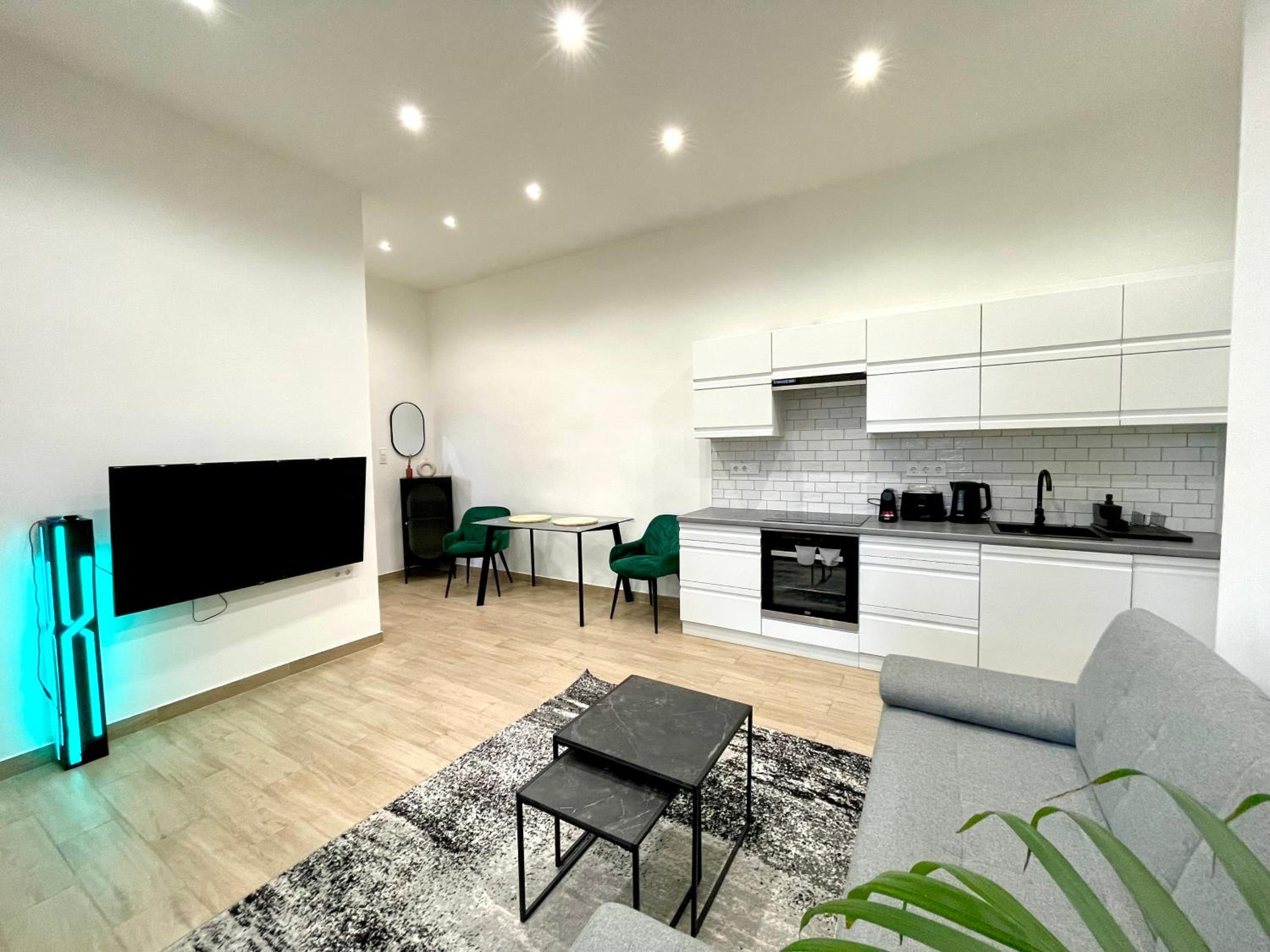 SMART HOME near the Westend City Center
