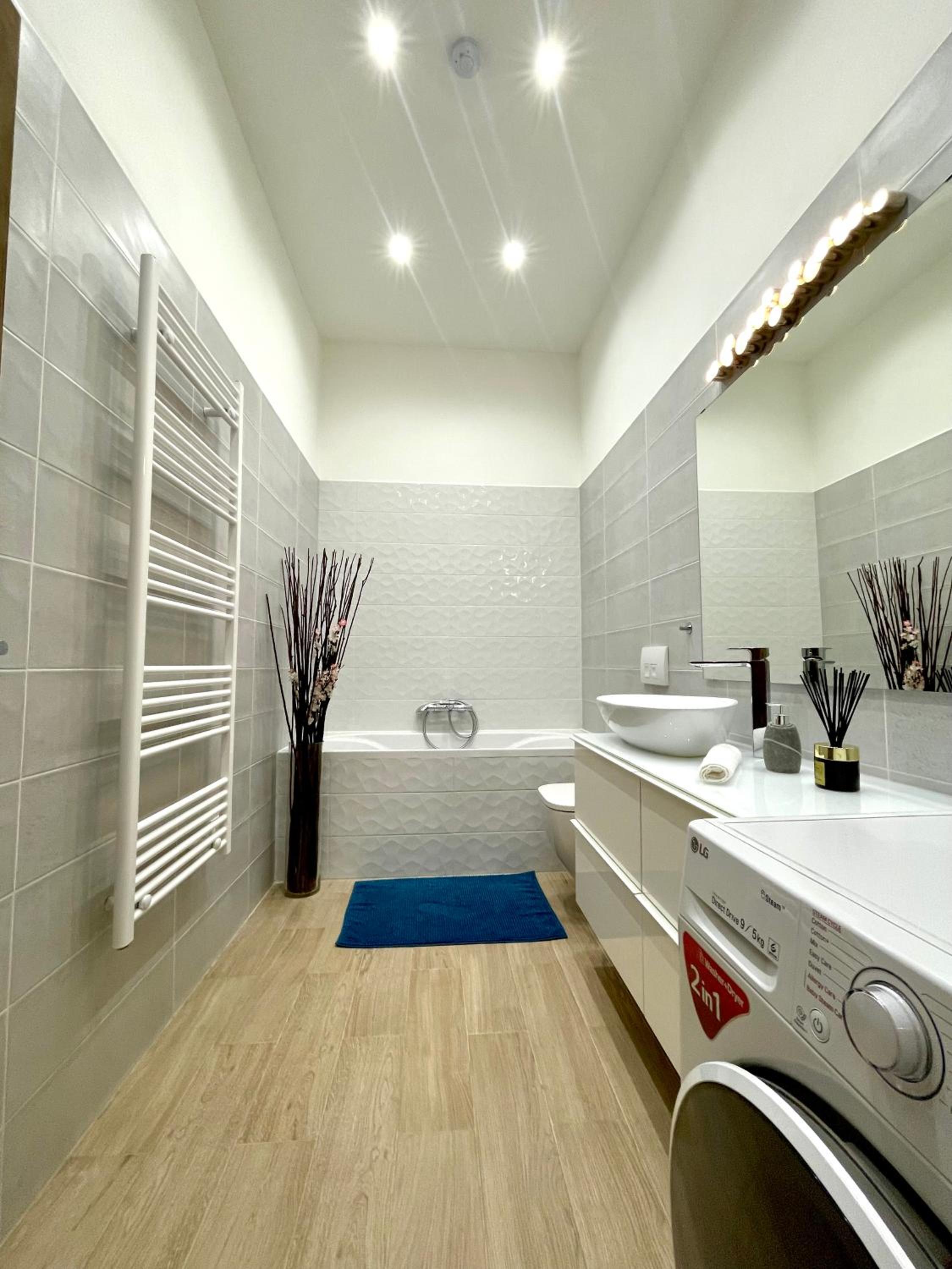 SMART HOME near the Westend City Center