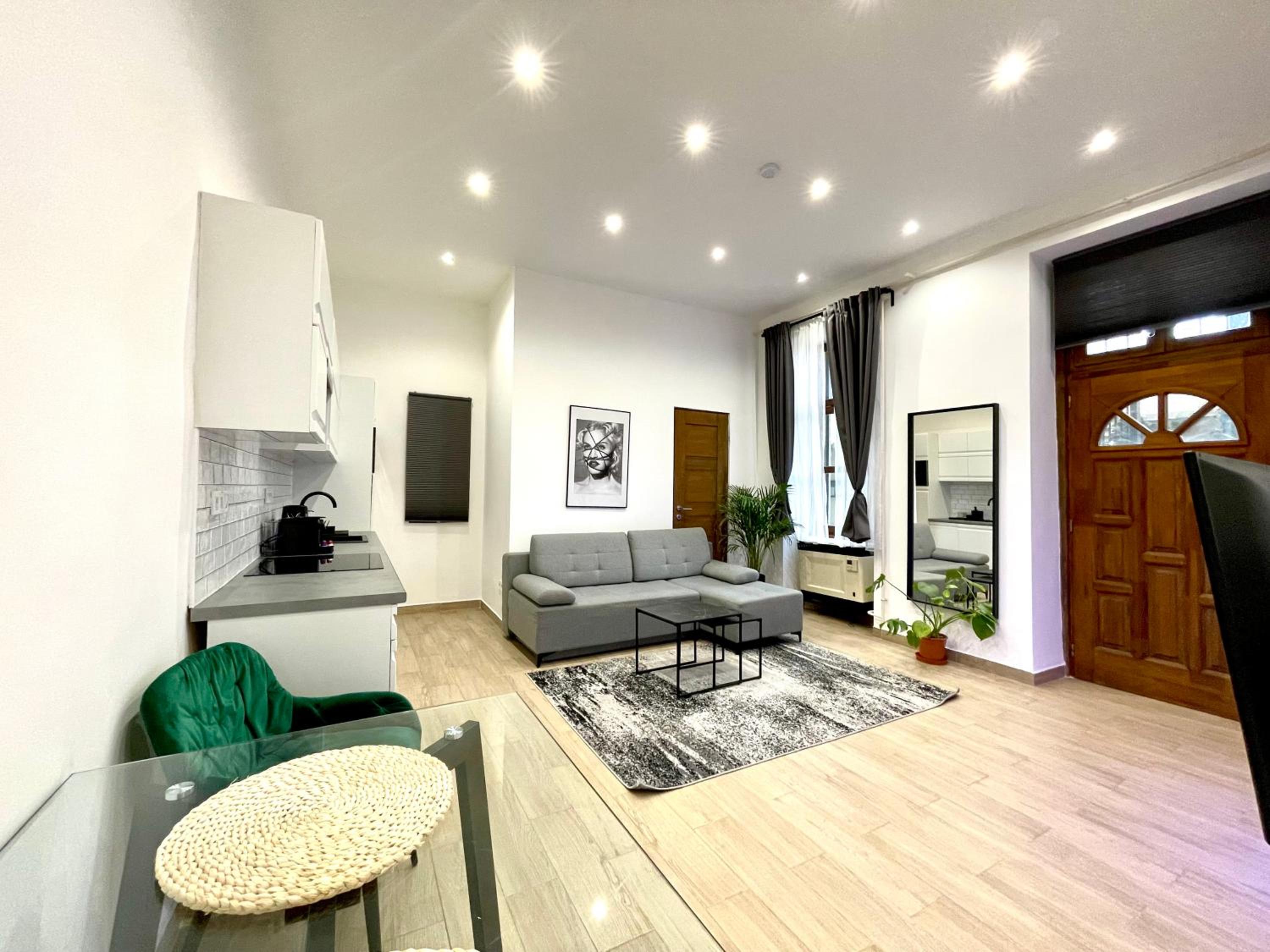 SMART HOME near the Westend City Center