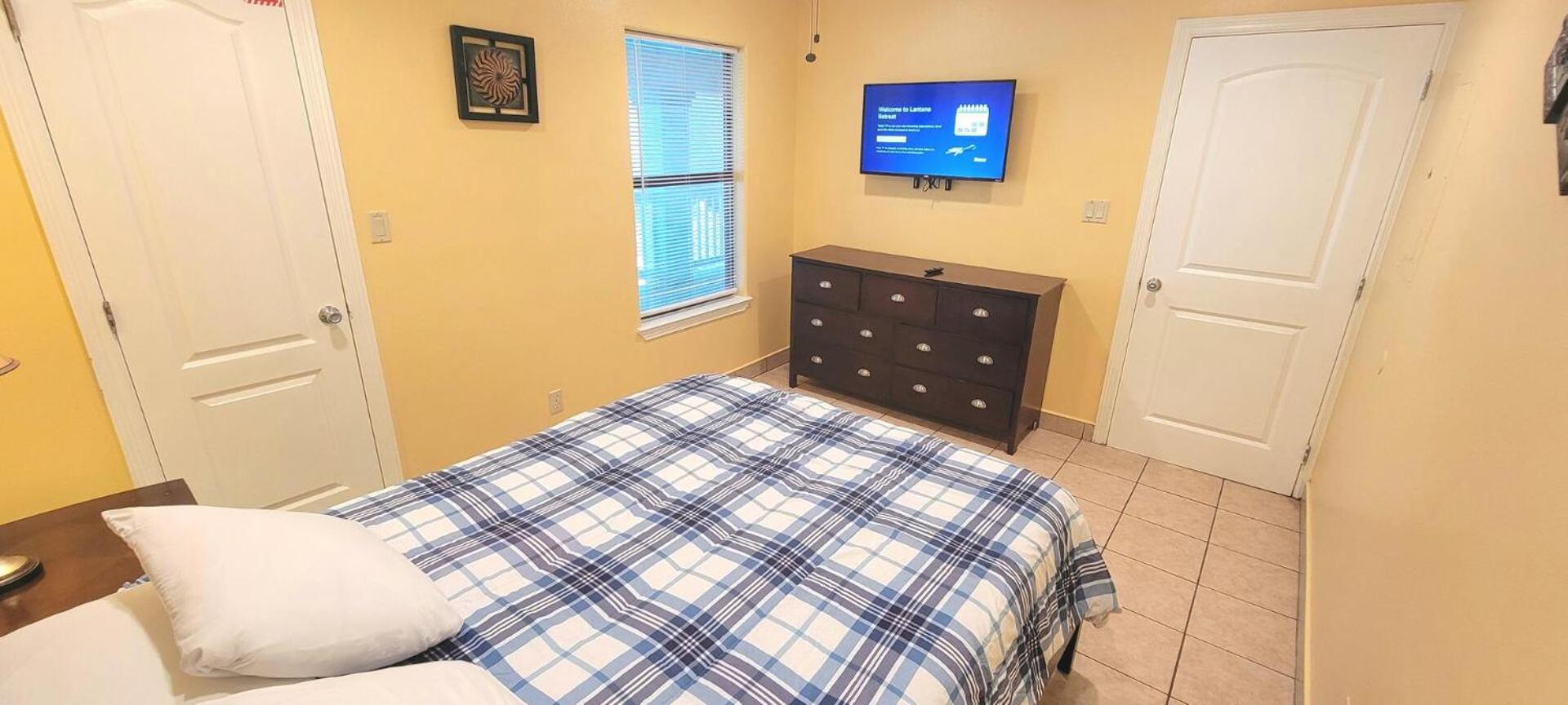 Retreats at Lantana 4 Plex