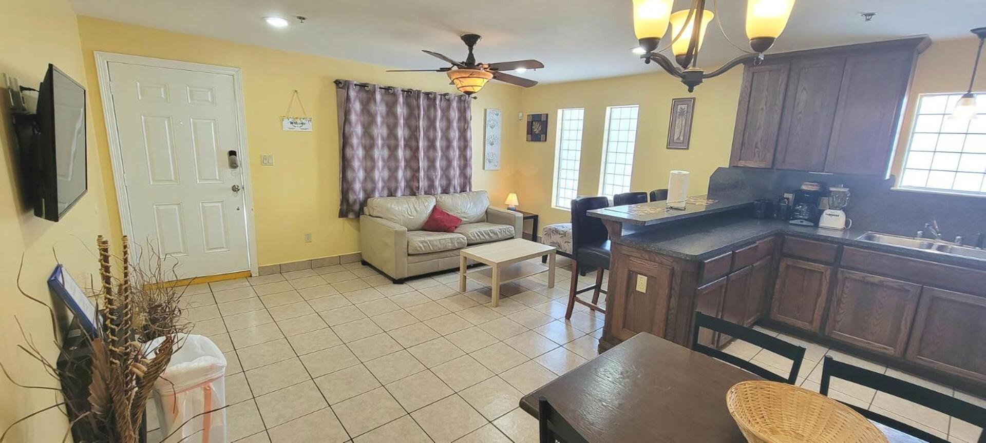 Retreats at Lantana 4 Plex