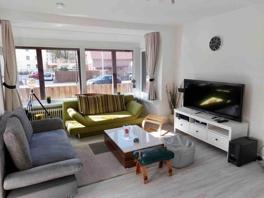 Schone Ferienwohnung in Oldenburg Eversten 70m2, zwei Raume, bis zu 4 Personen - Property Image 20