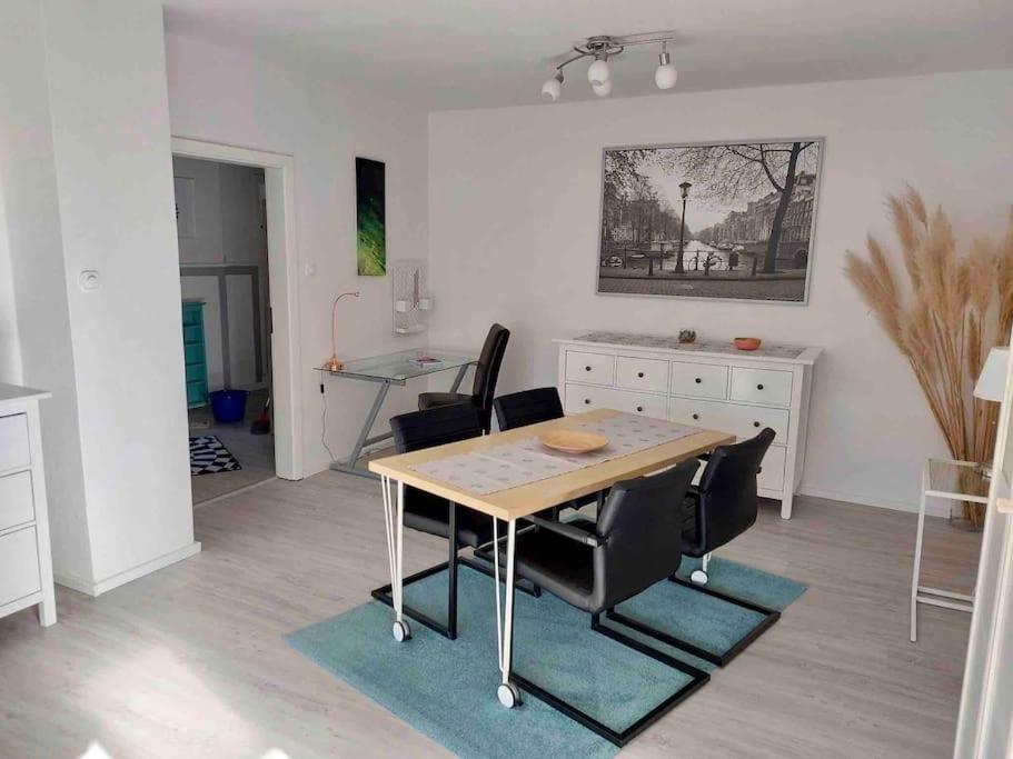 Schone Ferienwohnung in Oldenburg Eversten 70m2, zwei Raume, bis zu 4 Personen - Property Image 13