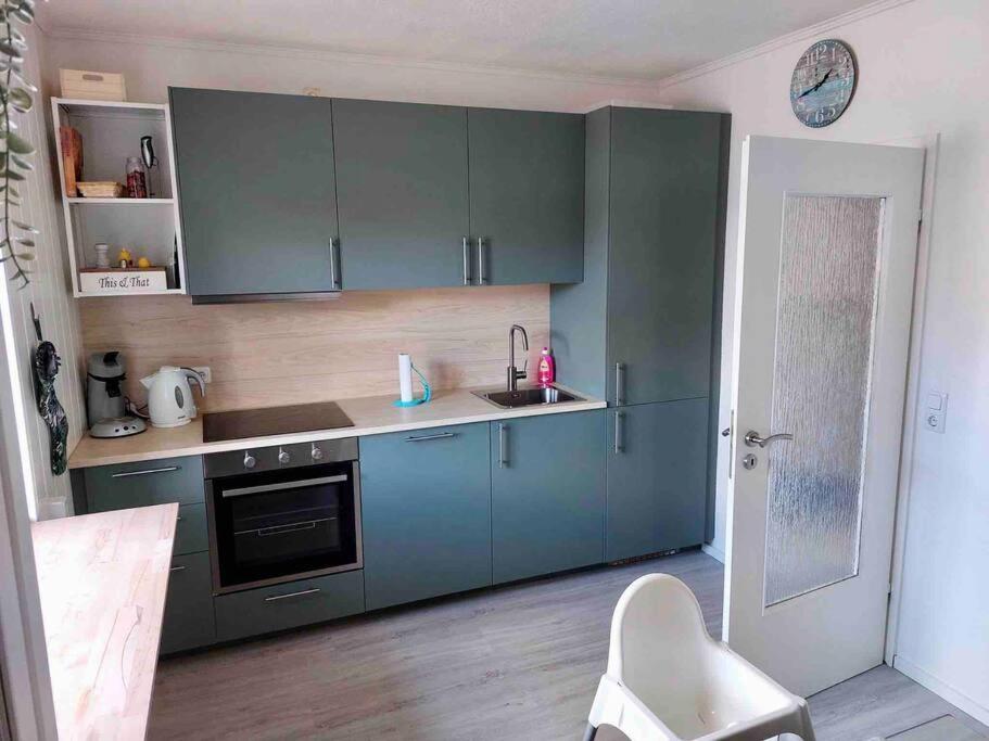 Schone Ferienwohnung in Oldenburg Eversten 70m2, zwei Raume, bis zu 4 Personen - Property Image 2