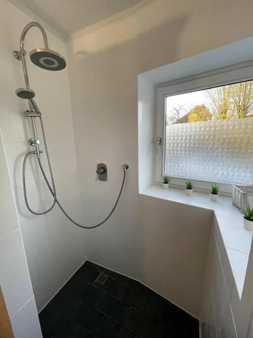 Schone Ferienwohnung in Oldenburg Eversten 70m2, zwei Raume, bis zu 4 Personen - Property Image 9