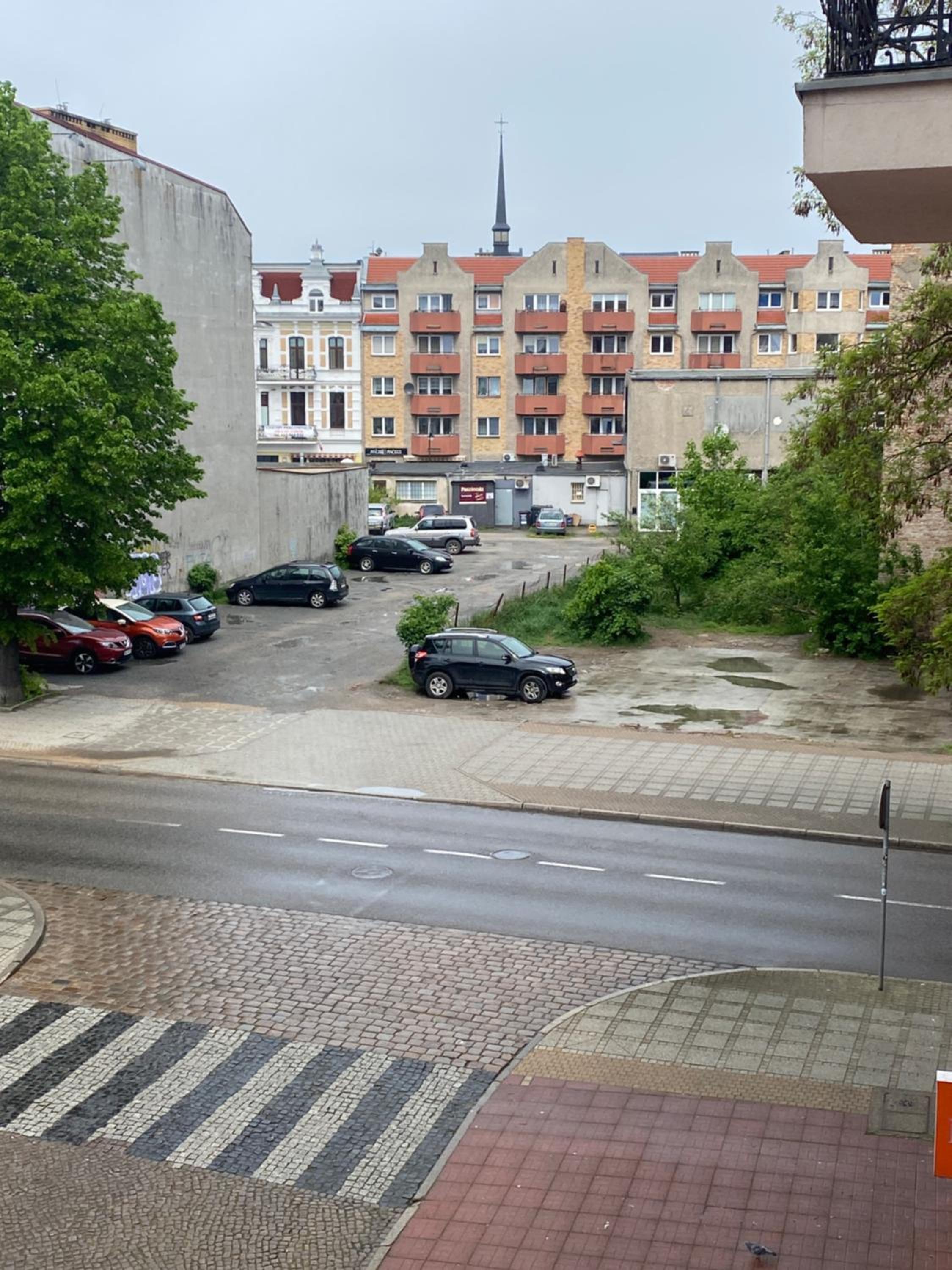 Plac Słowiański 10 - Silver
