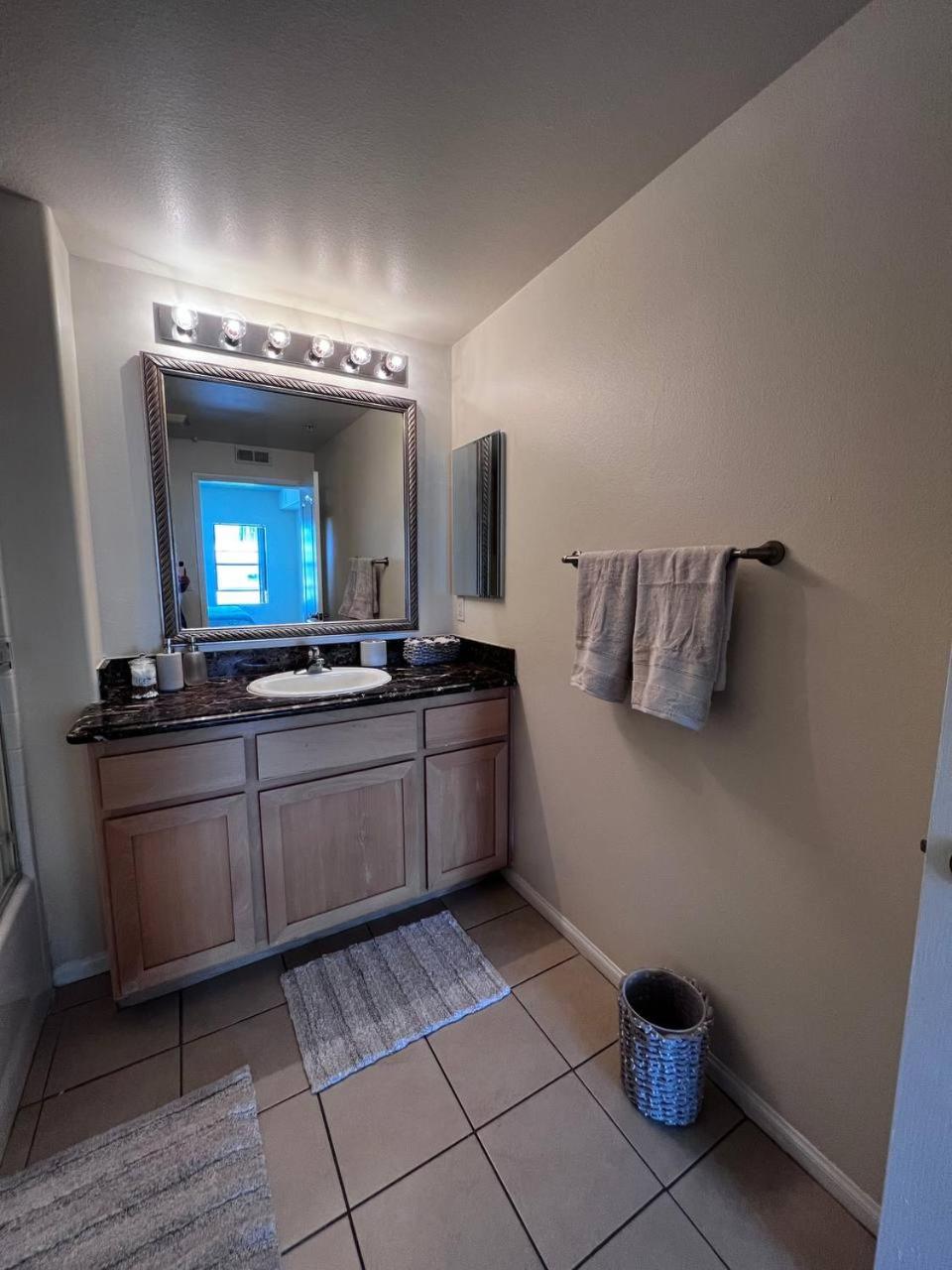 Los Angeles Vacations - SoCal Lux on Bixel - Property Image 3