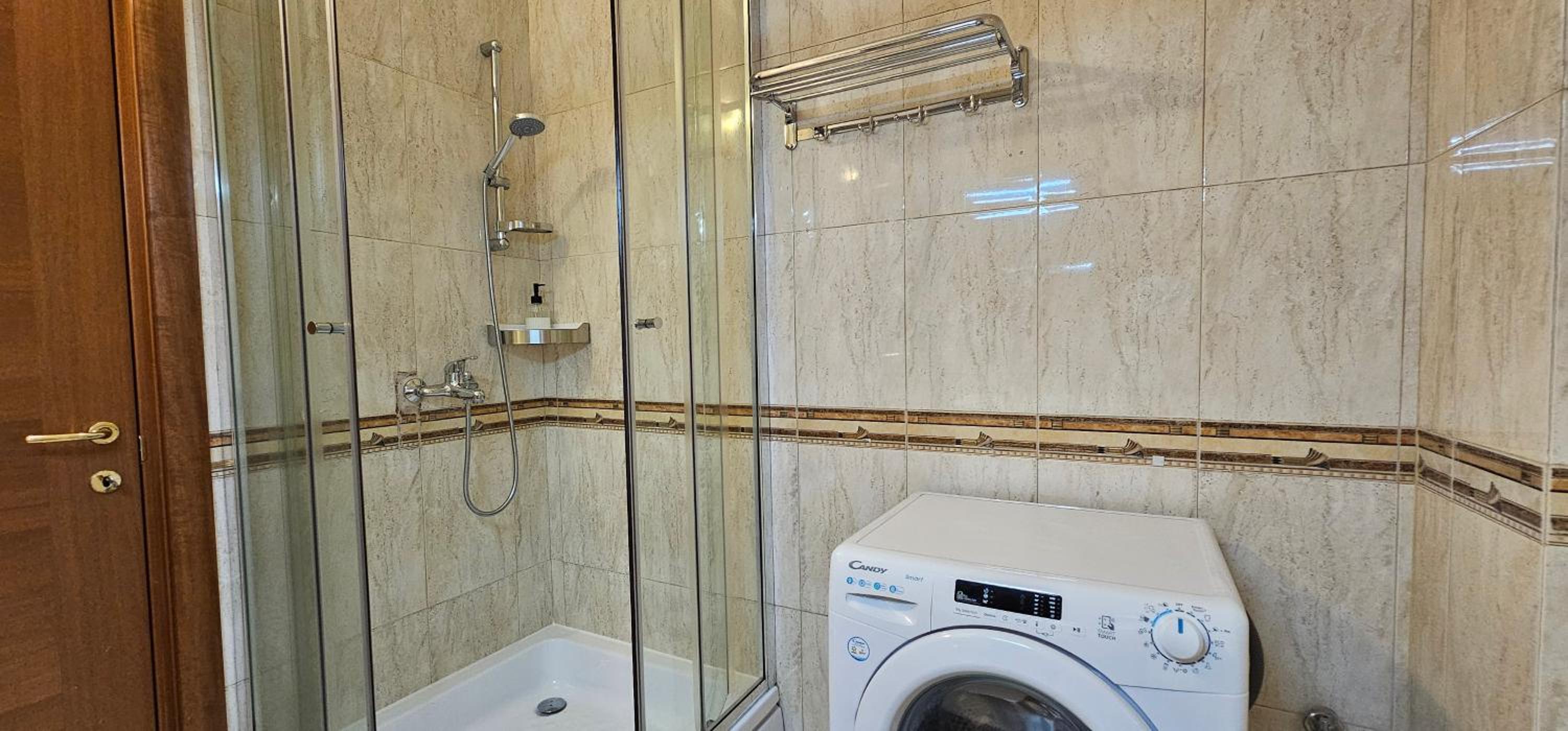 Next to Blloku 2-BDR Spacious Apartment
