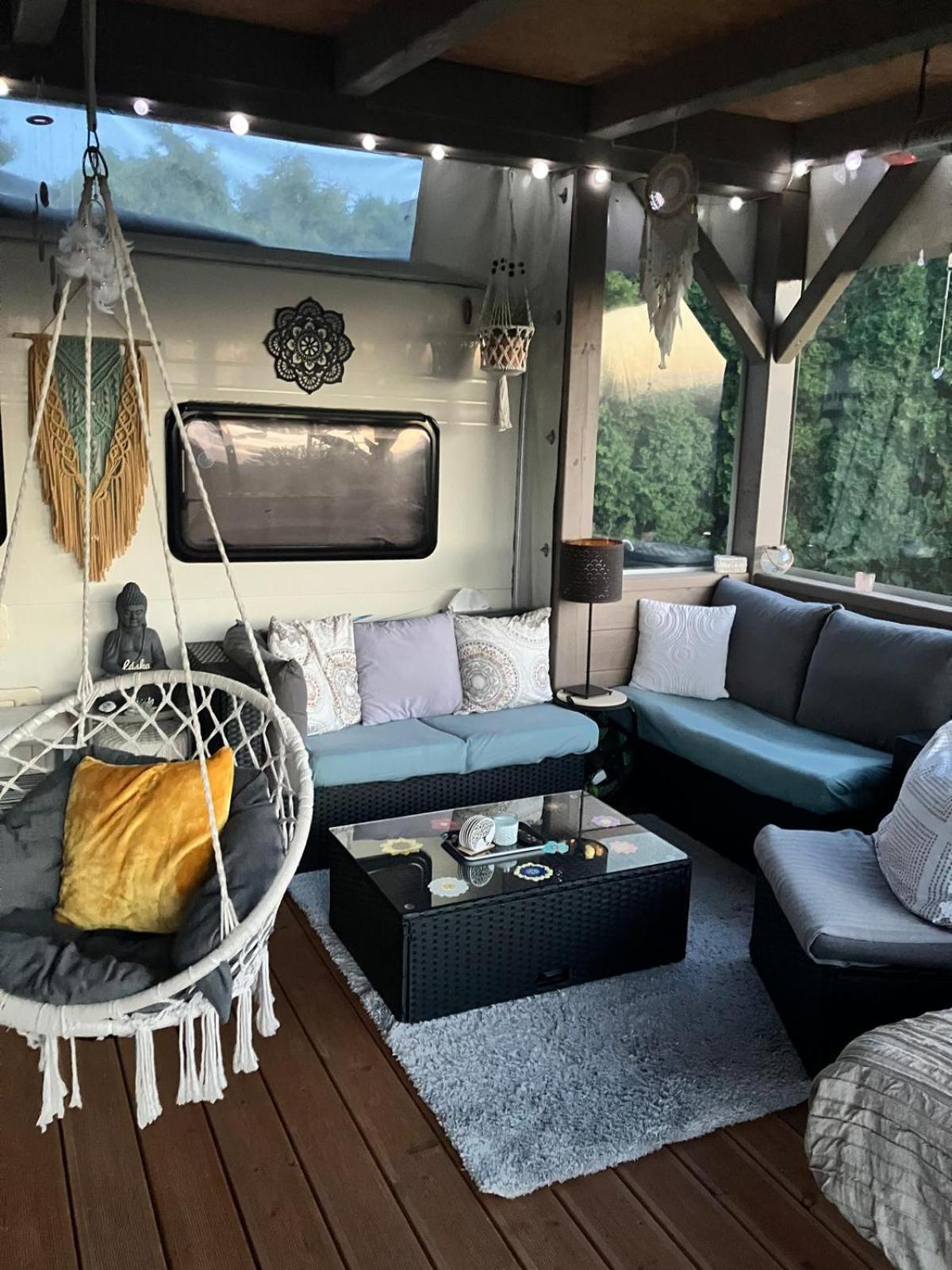 Glamping Karavan u Konopiště
