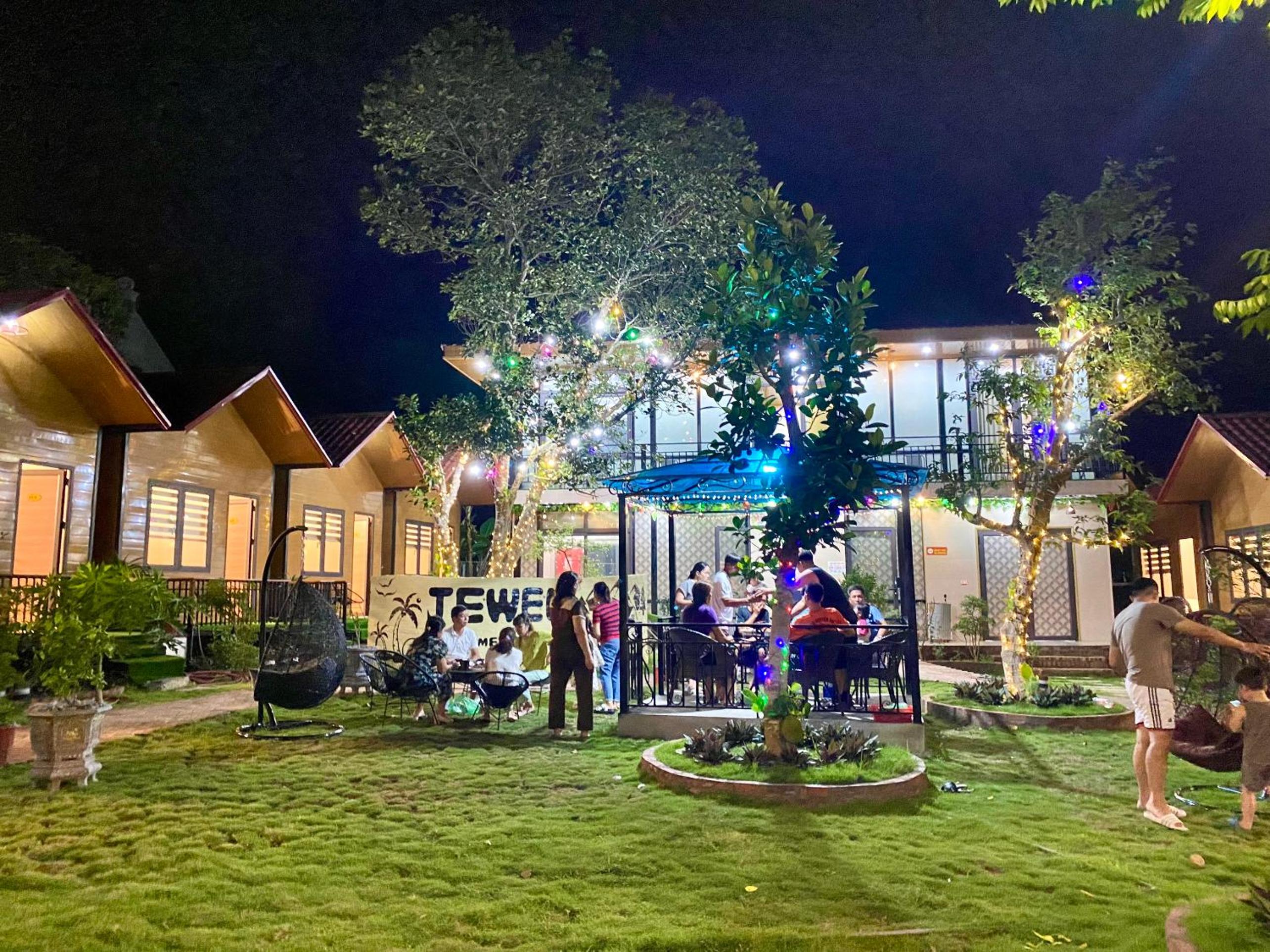 Jewel Homestay
